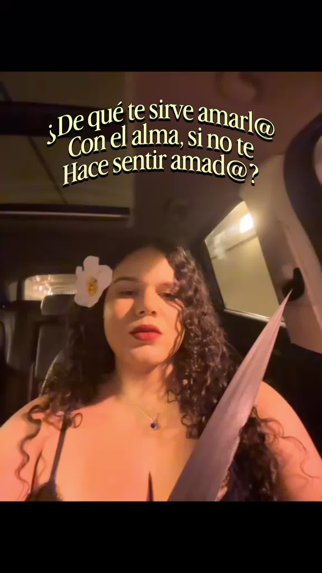 @Karina Sanchez👑