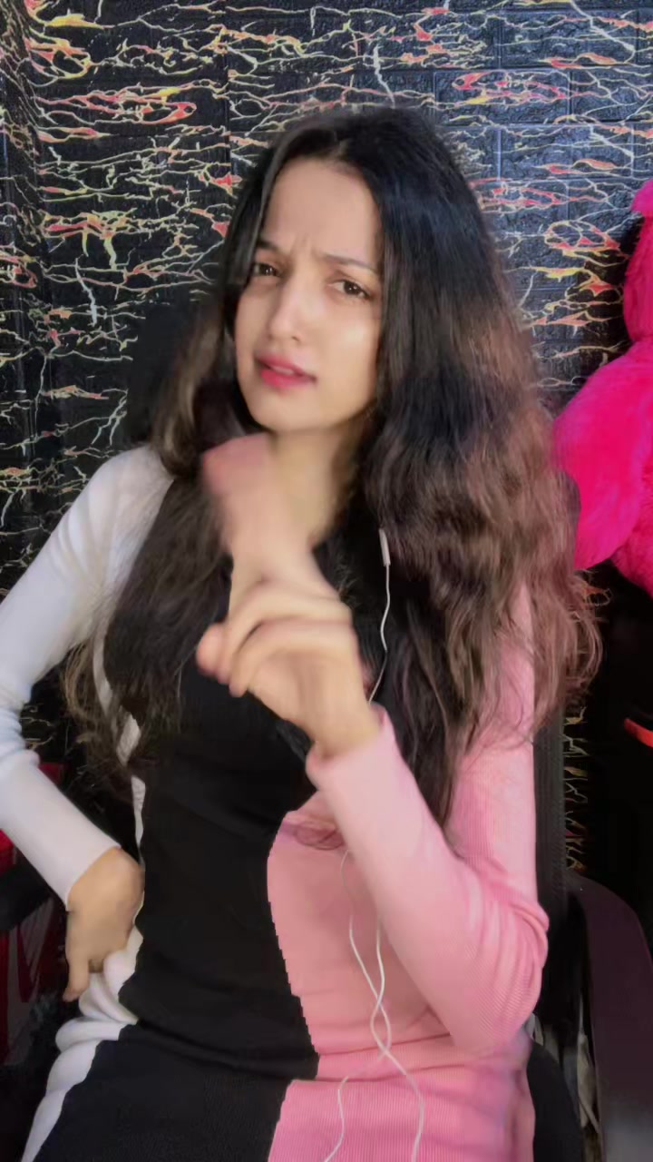 @SHASHI GIRL❤️