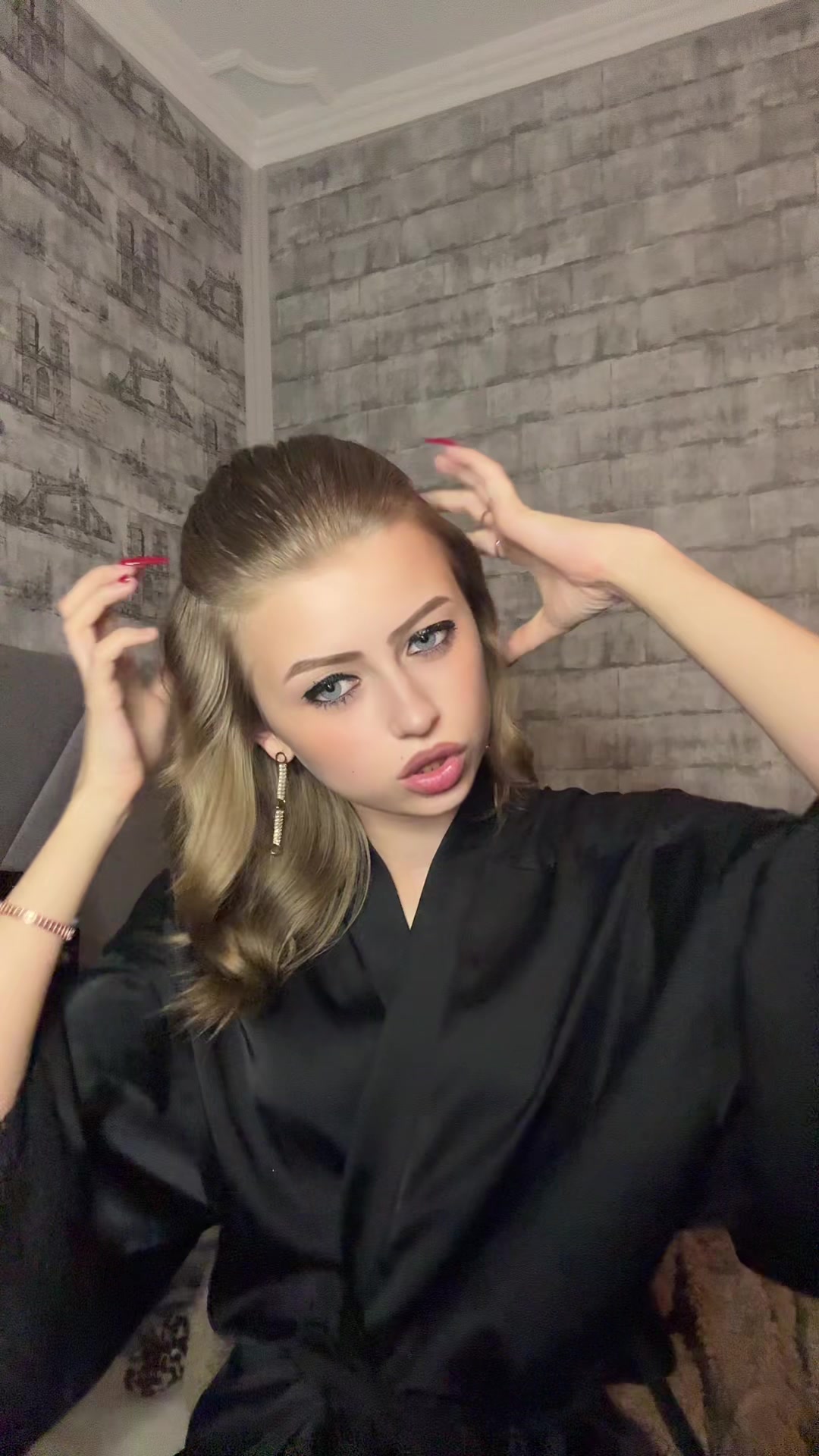 @Angel🎀
