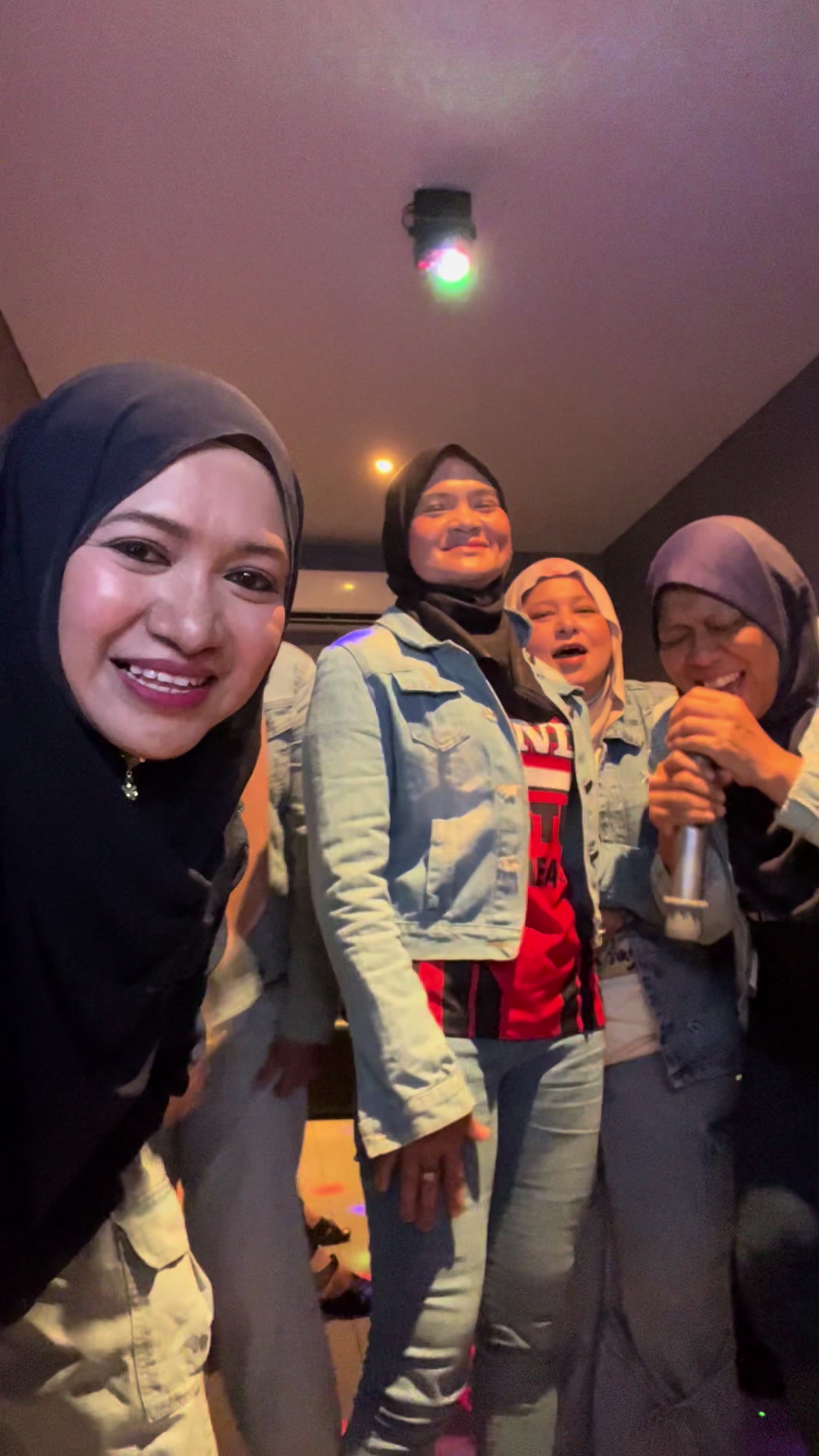 @Syila Yacob