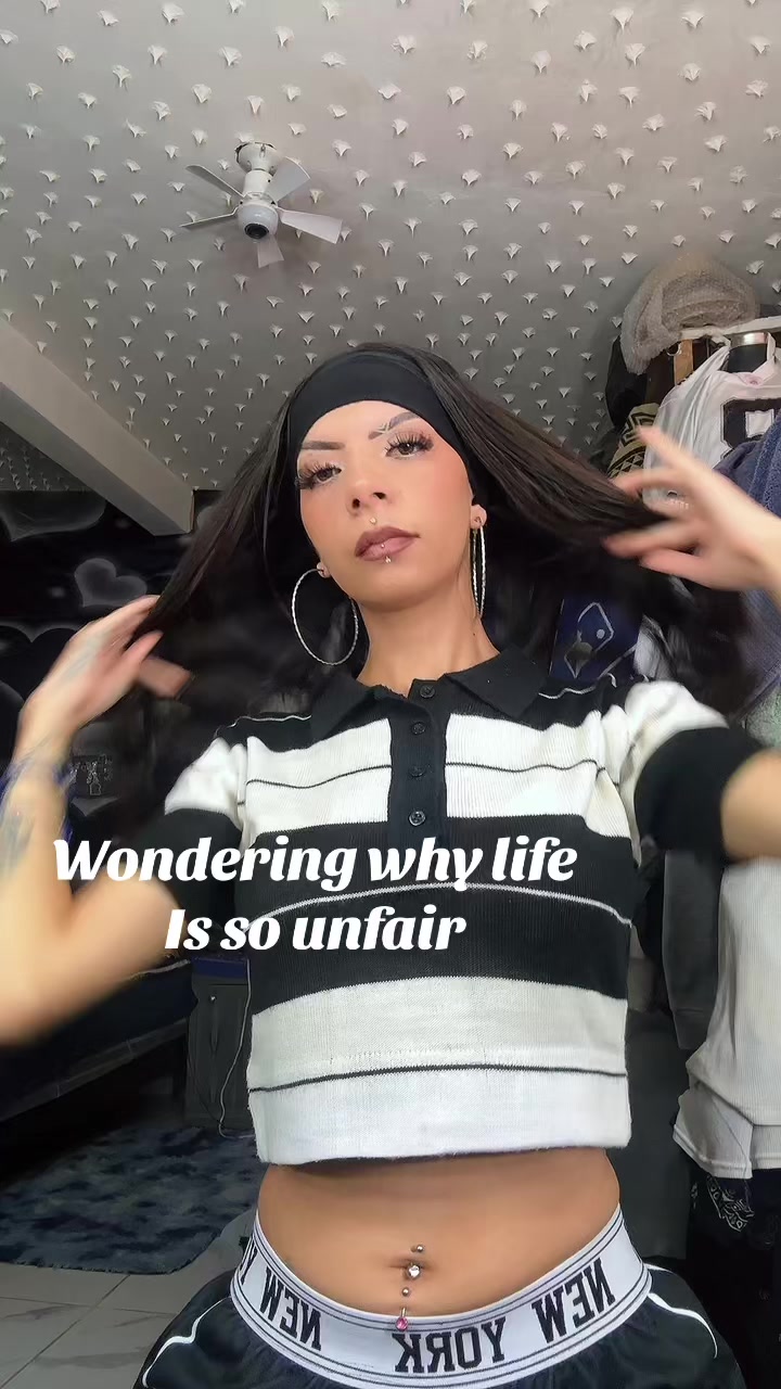 @𝕮𝖗𝖎𝖘𝖙𝖎𝖓𝖆