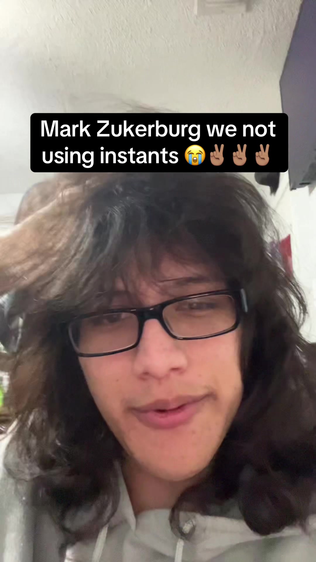 @juanLcena