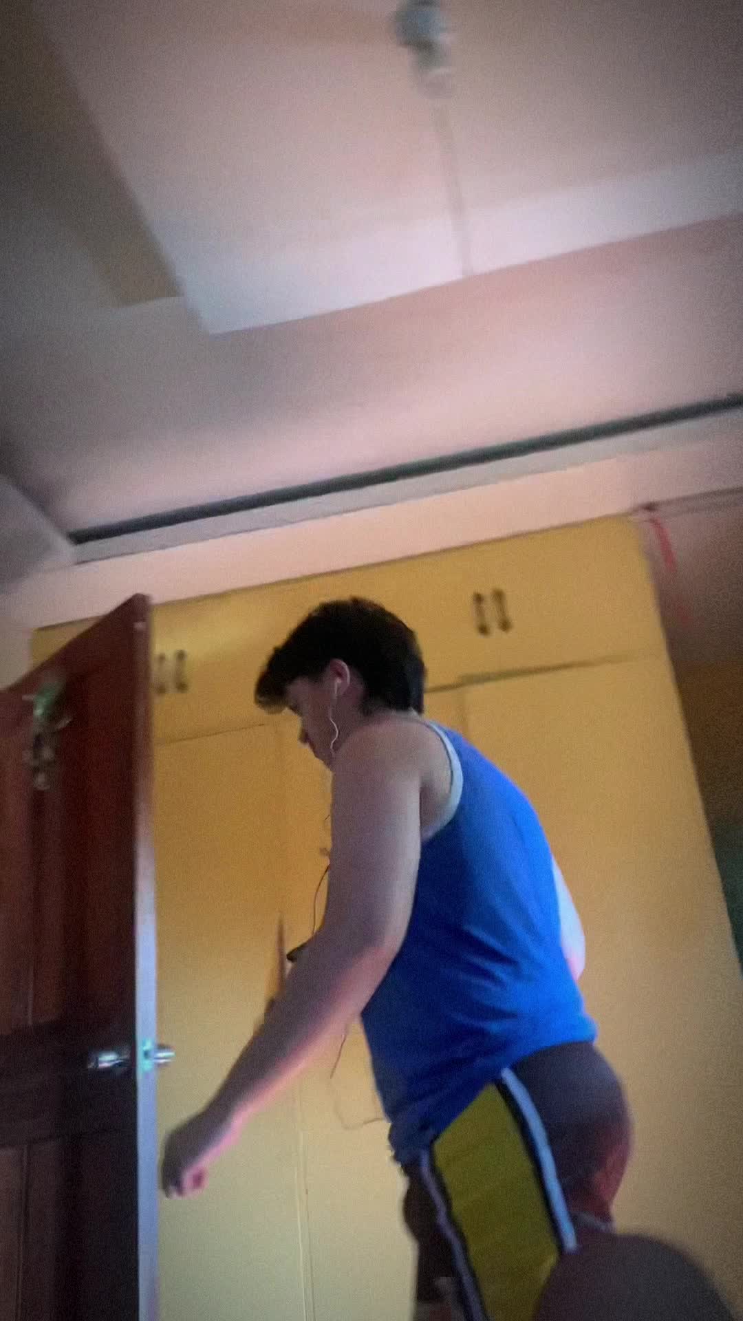 @Jhelmans