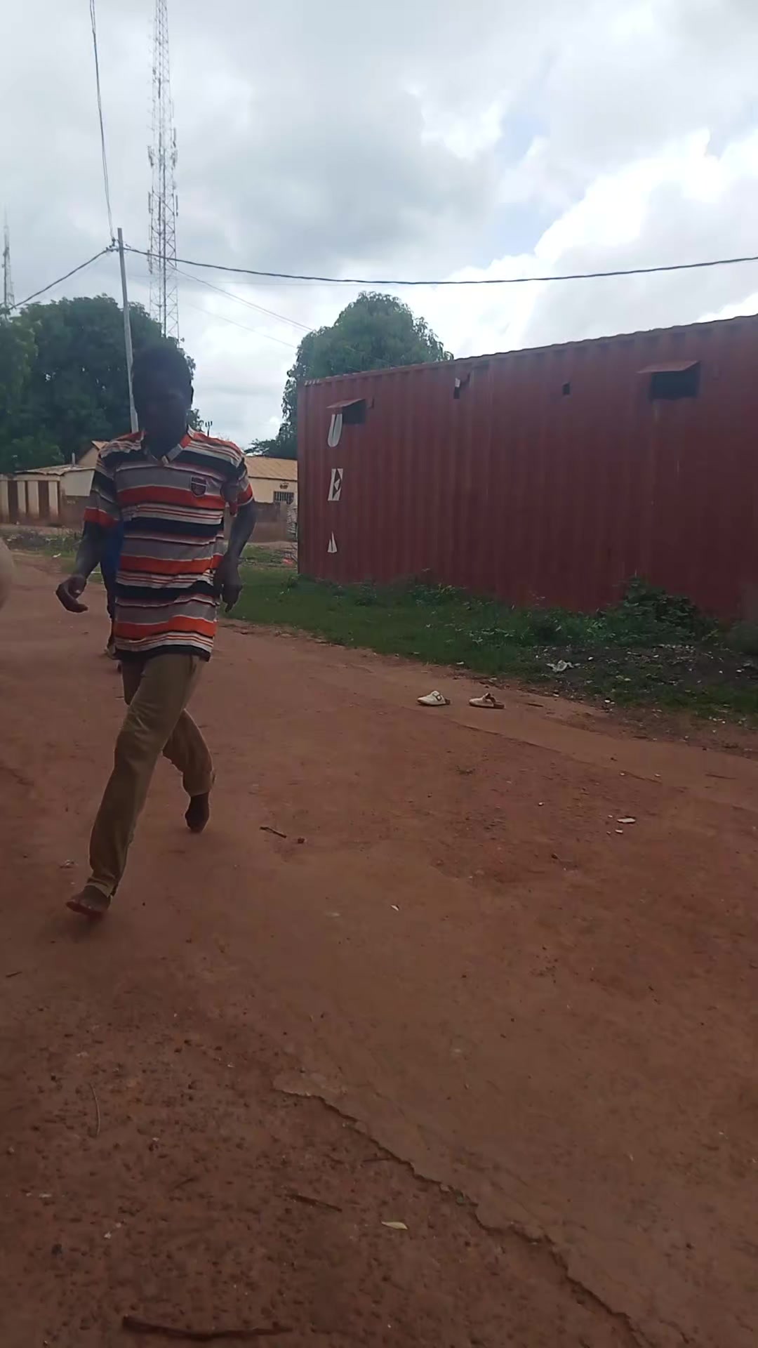 @Messi Tallideing 🧠⚽☠️🇬🇲❤️