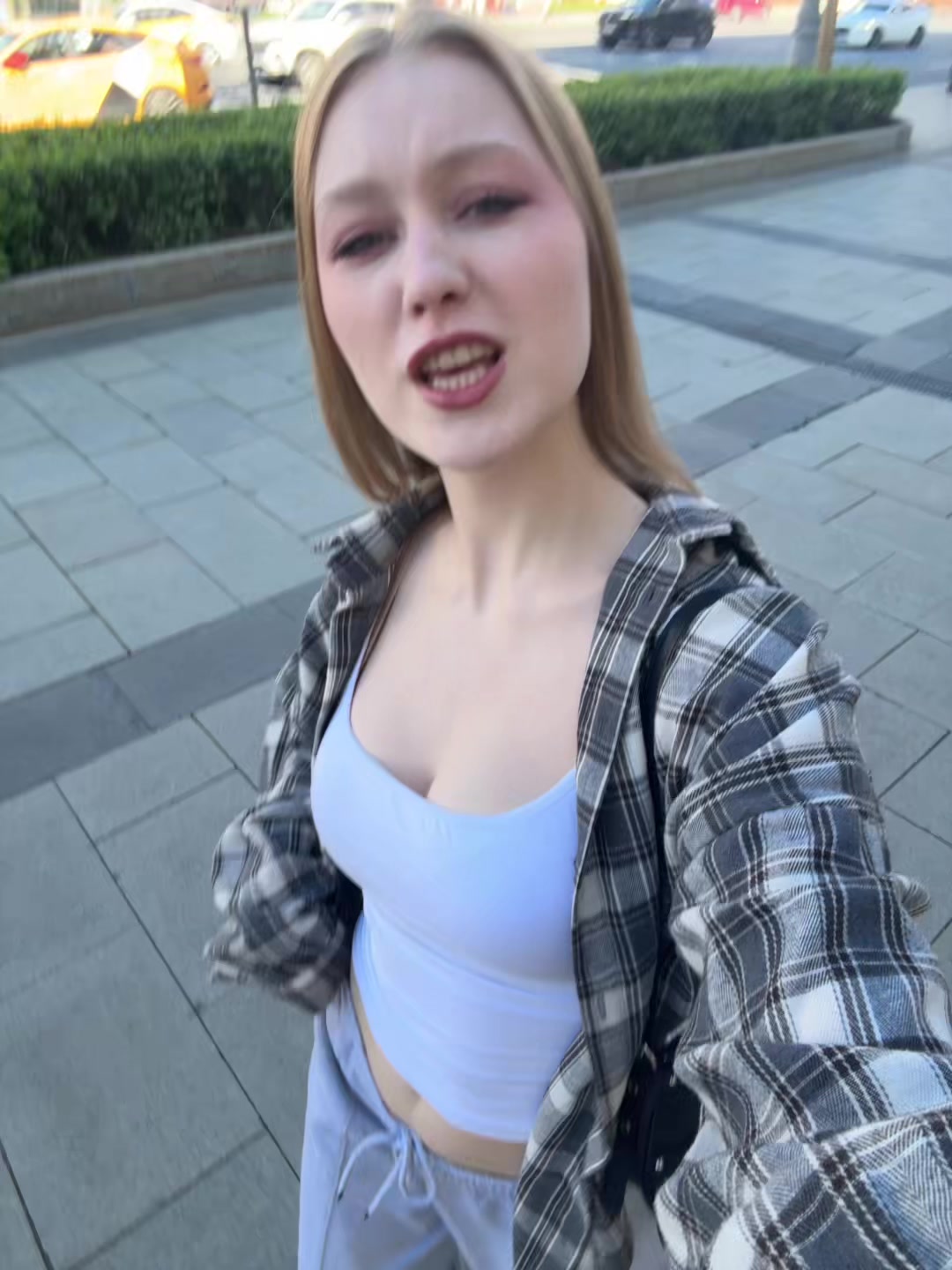 @julia💋
