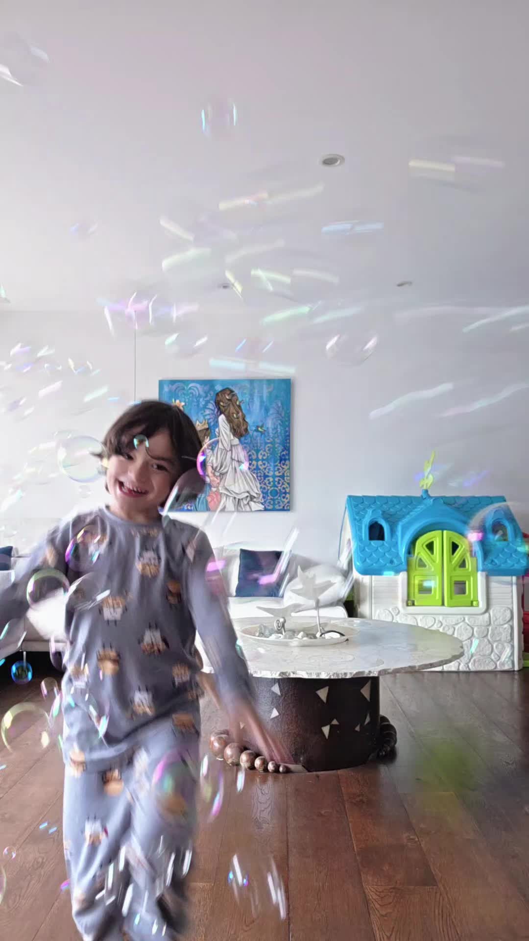 @Sherlyny