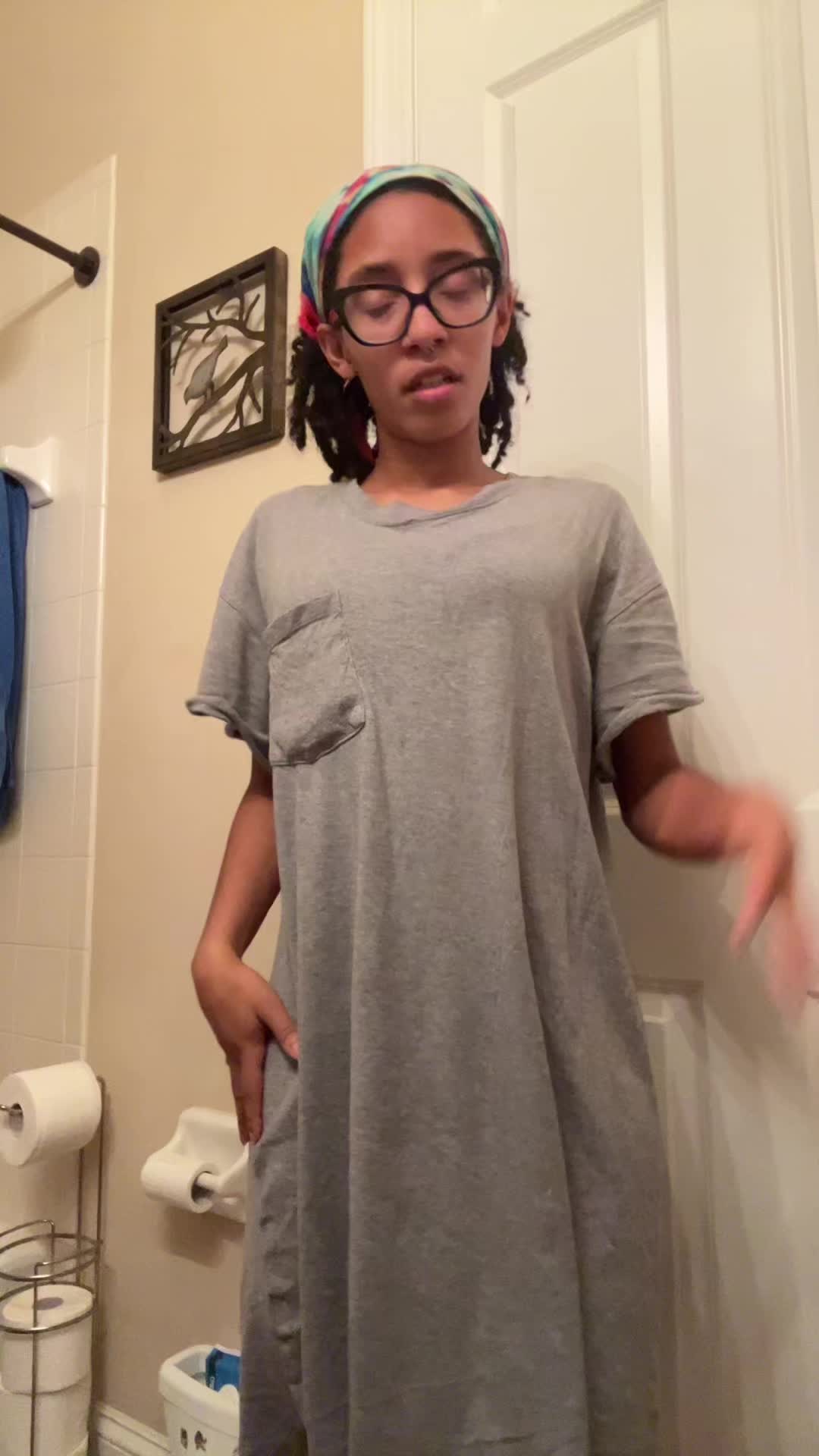 @Ickynikki