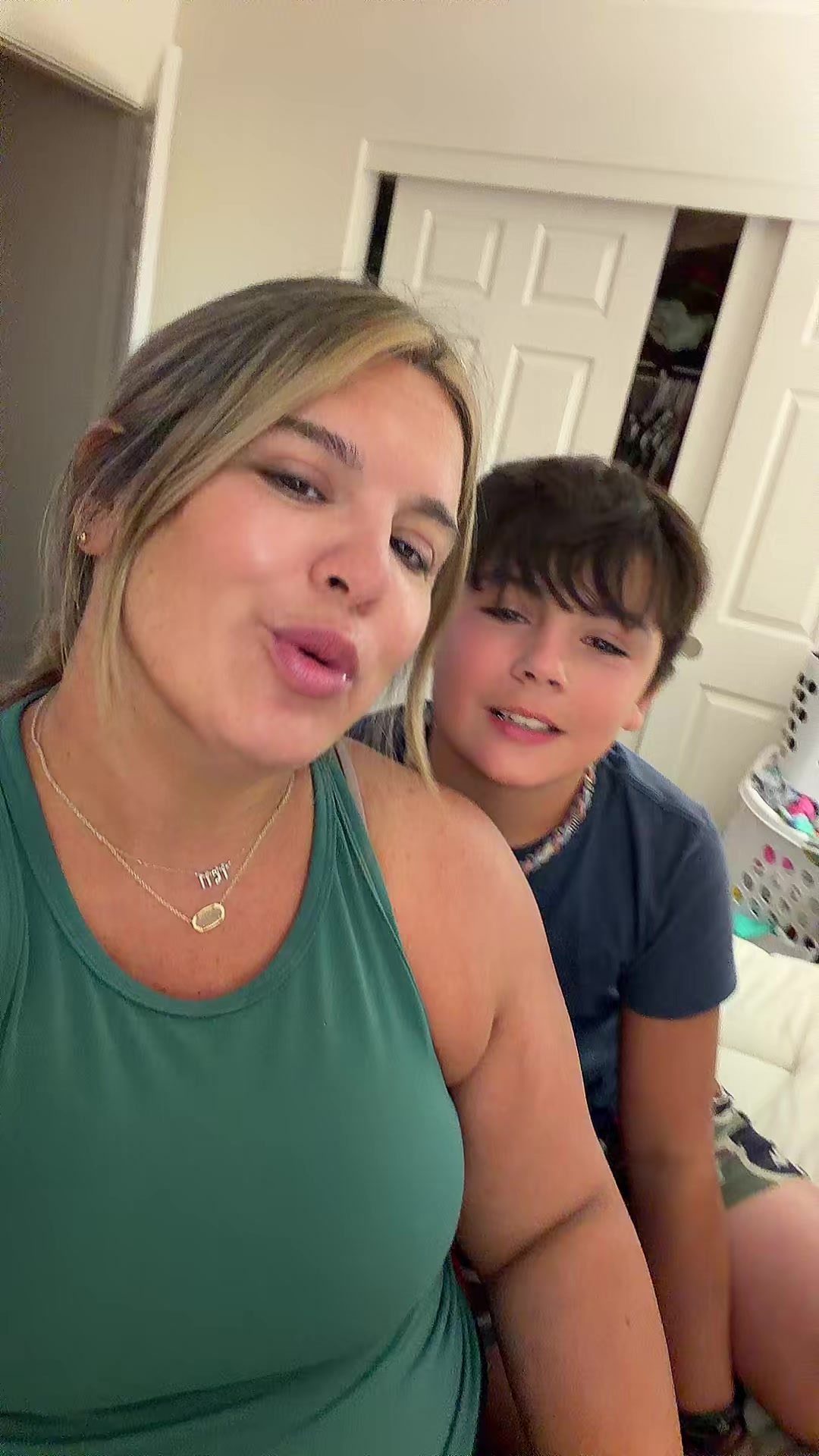@Jessica||2x Surrogate