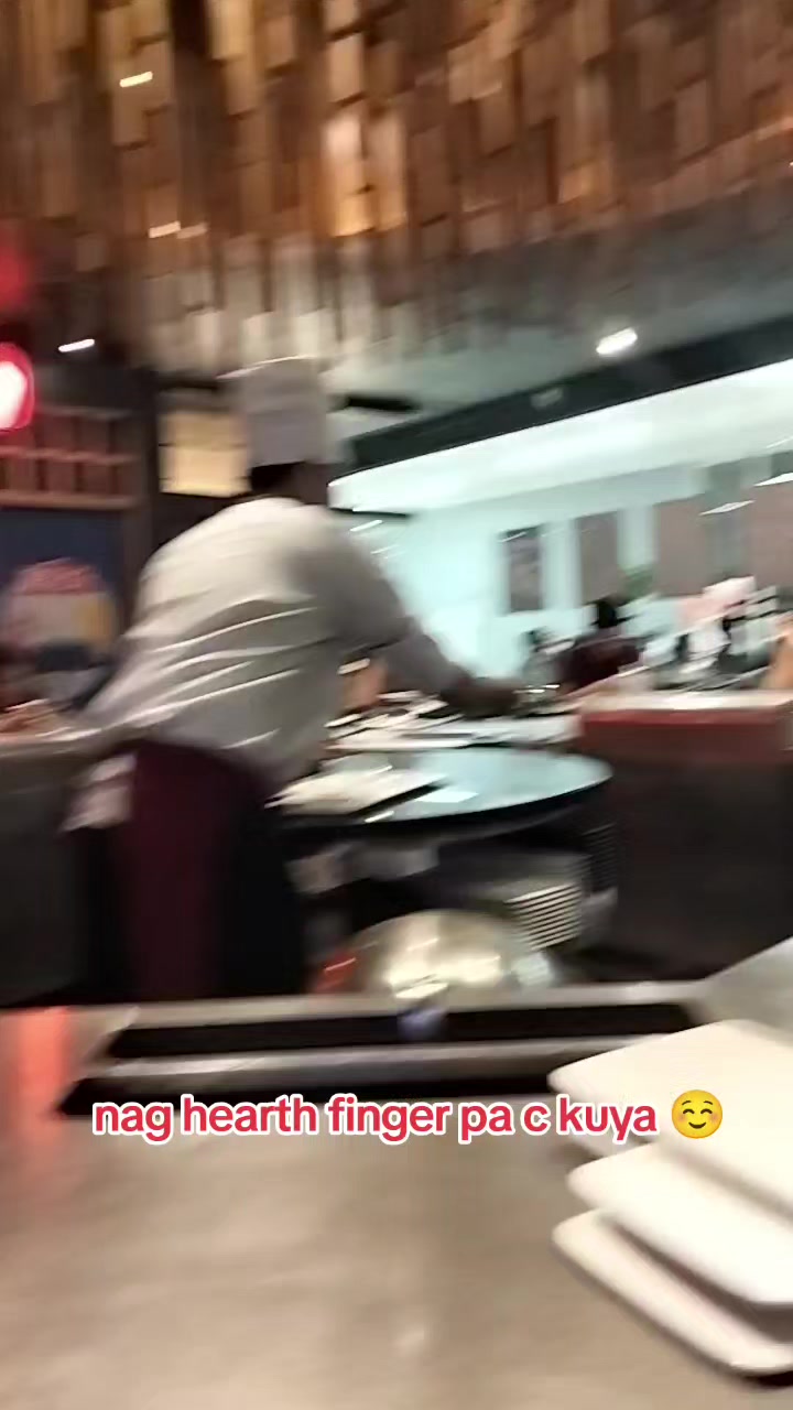 @momshiethezz