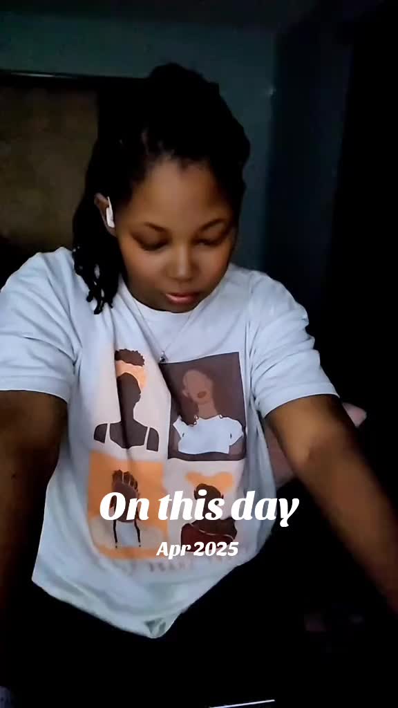 @Lovely💜 ℂℂ𝔸 💎