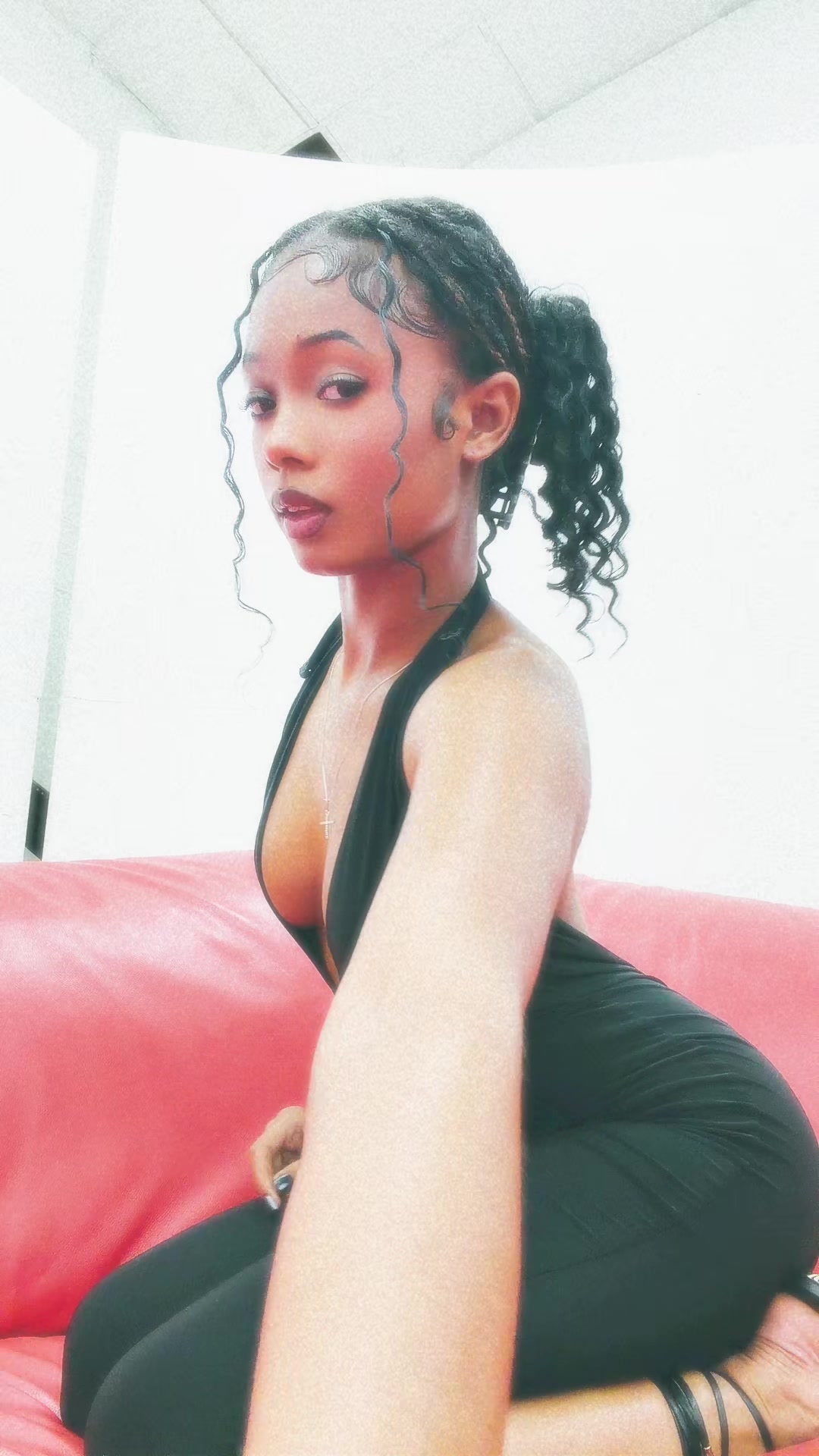 @KynïahT