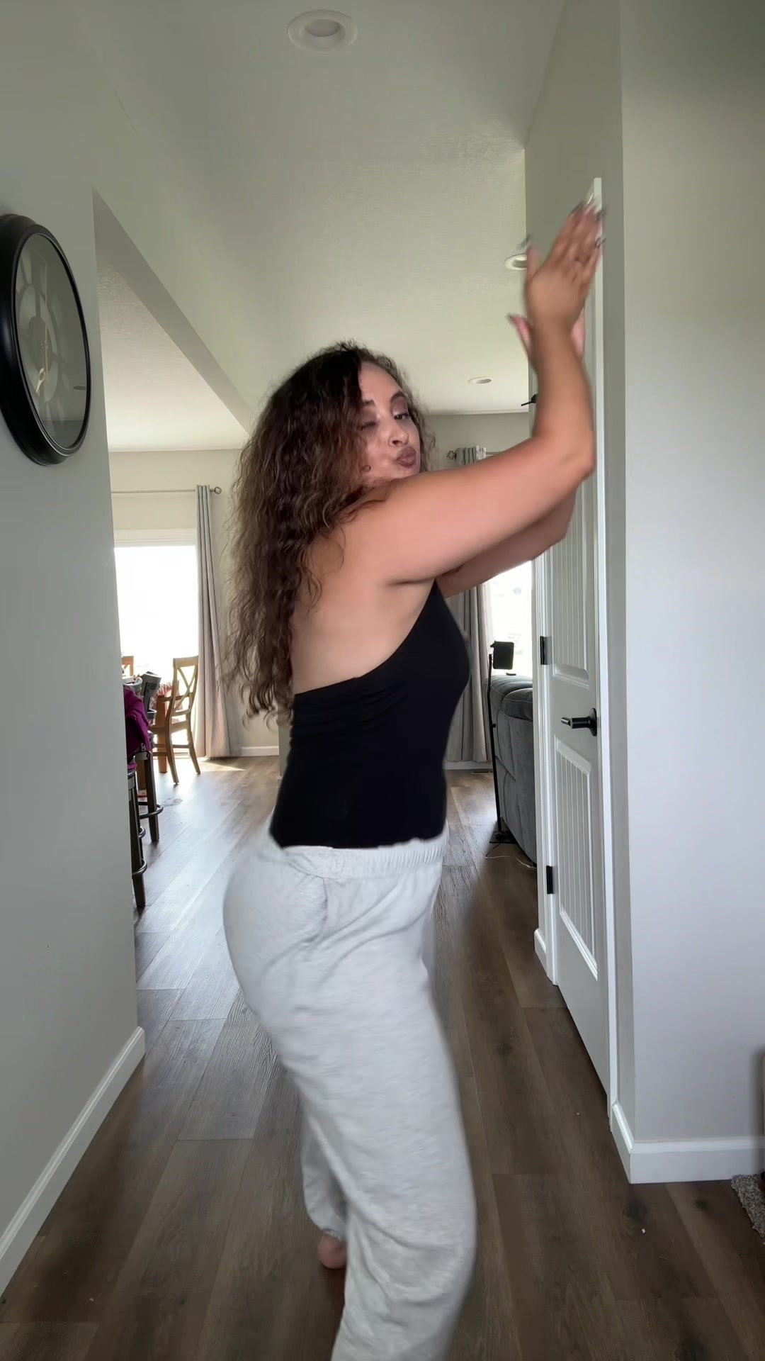 @Nini