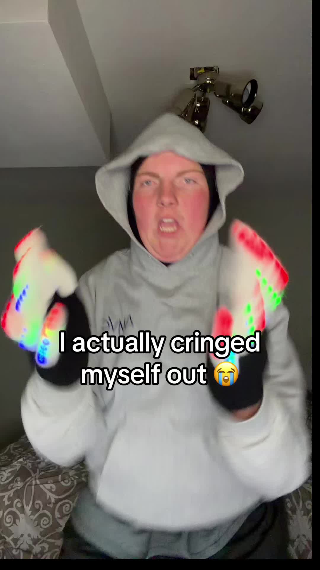@FreakyAhCousin