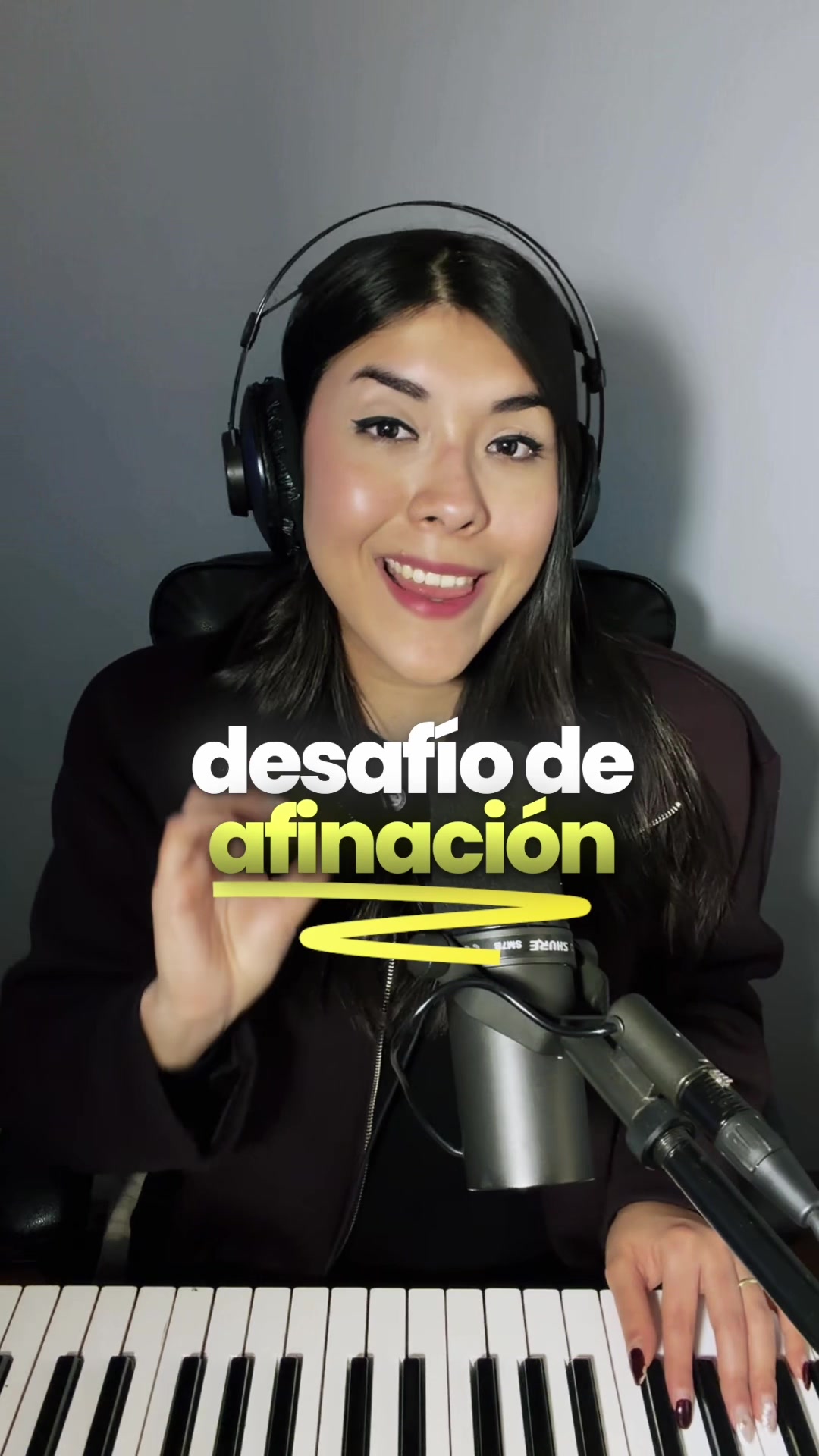 @Nadia Constanza | Vocal Coach