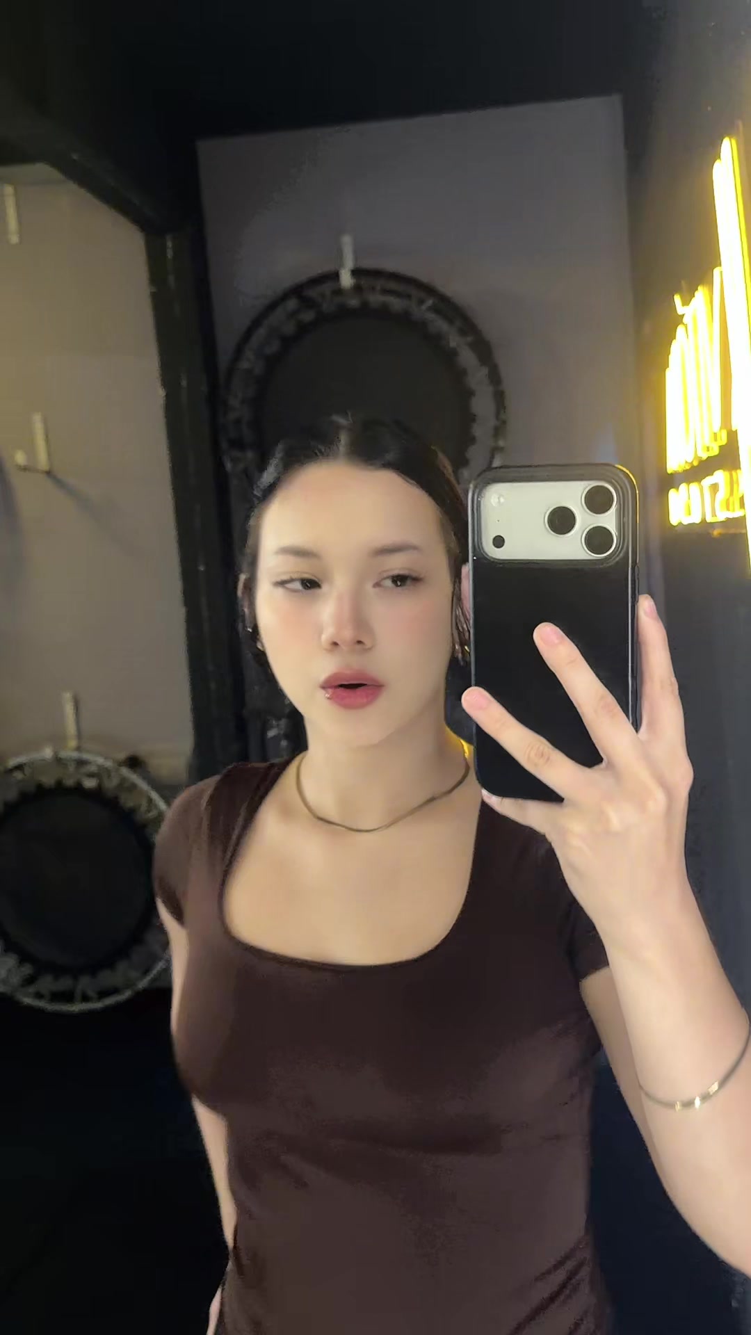 @almdlrss