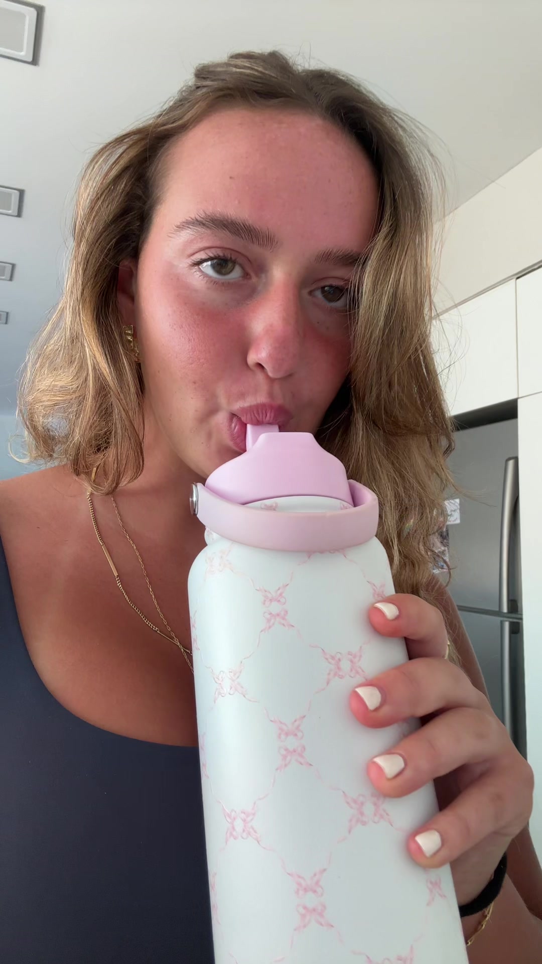 @🍒⭐️🍸🪩🌷💫💋