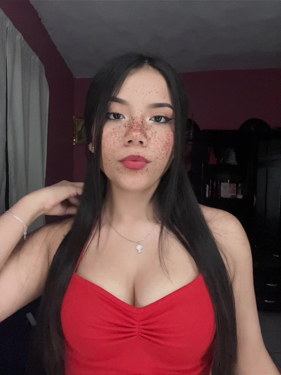 @𝓝𝓪𝓸𝓶𝓲🧚🏽♀️✨