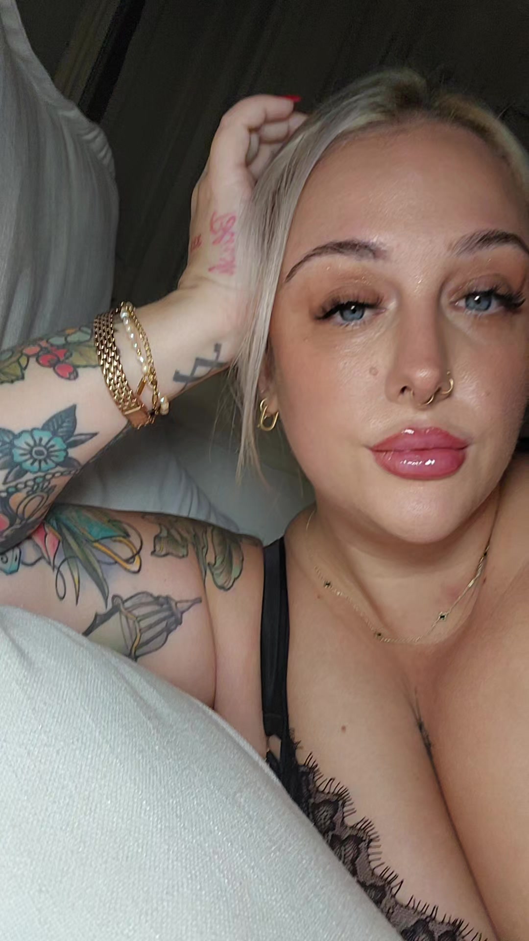 @AliceBlush