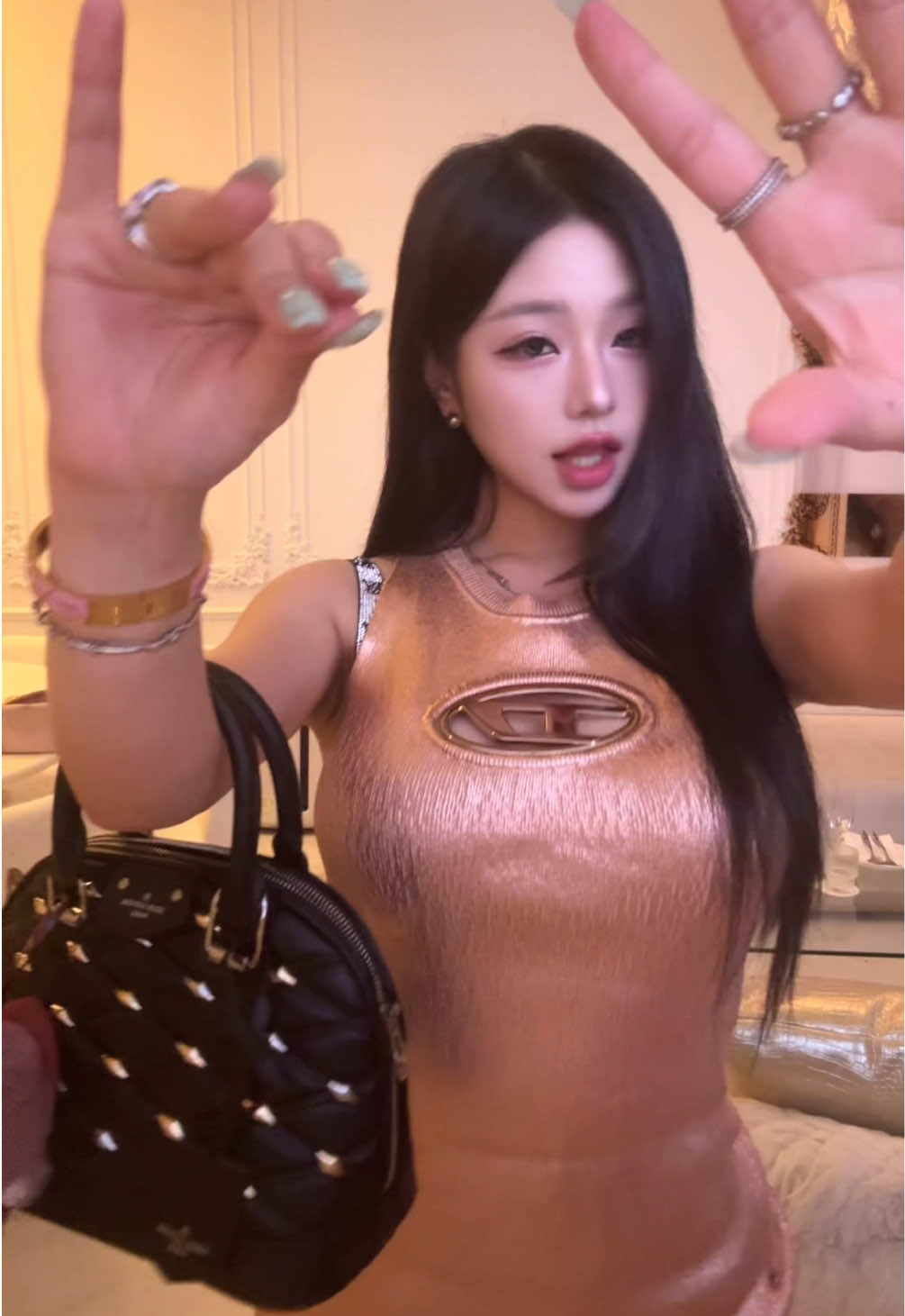 @고니