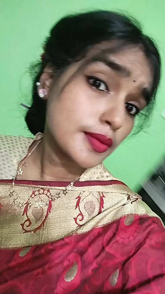 @নড়াইল এর মেয়ে