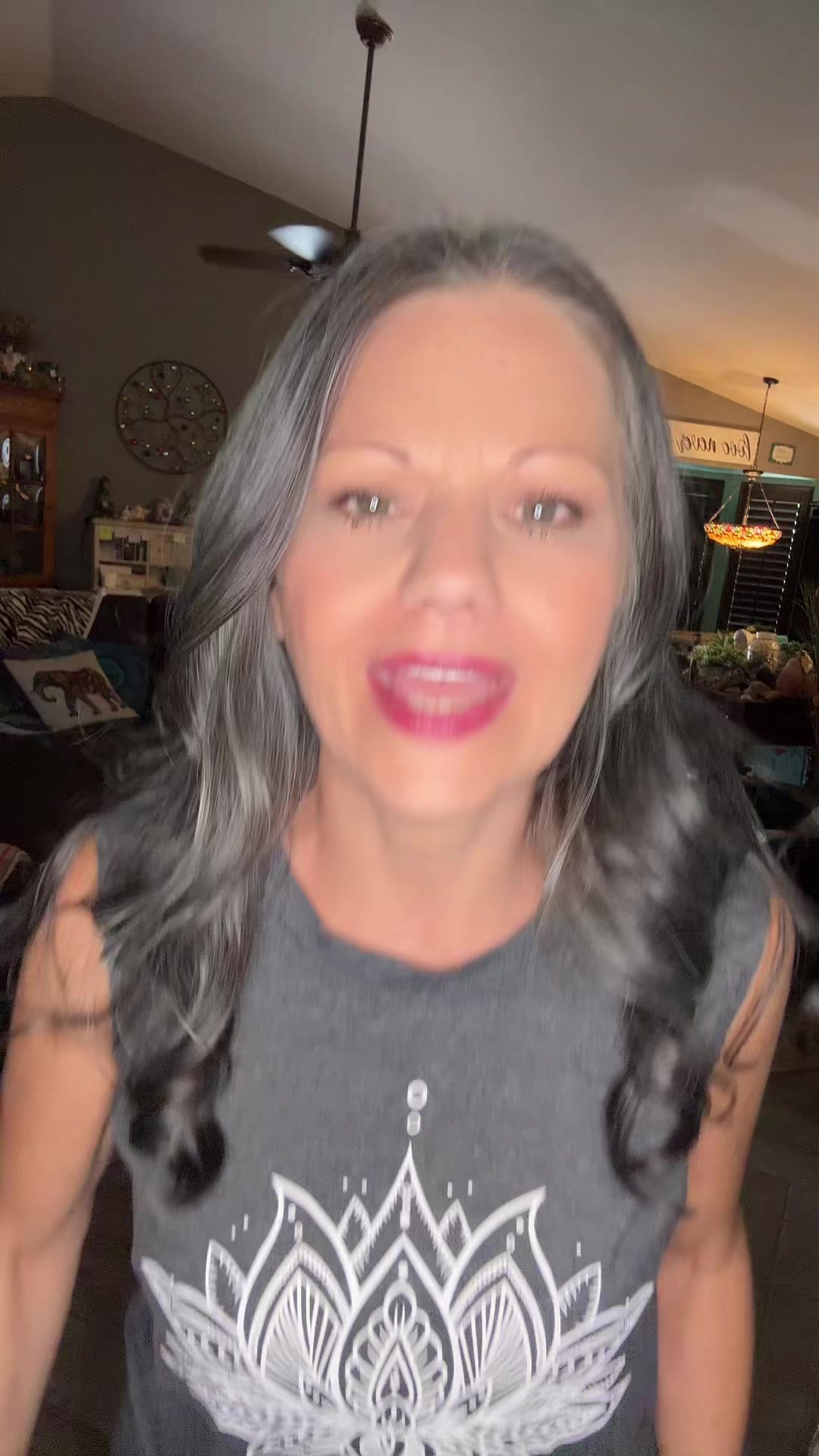 @Crazy&ensp;Old&ensp;Lady&ensp;On&ensp;Tiktok