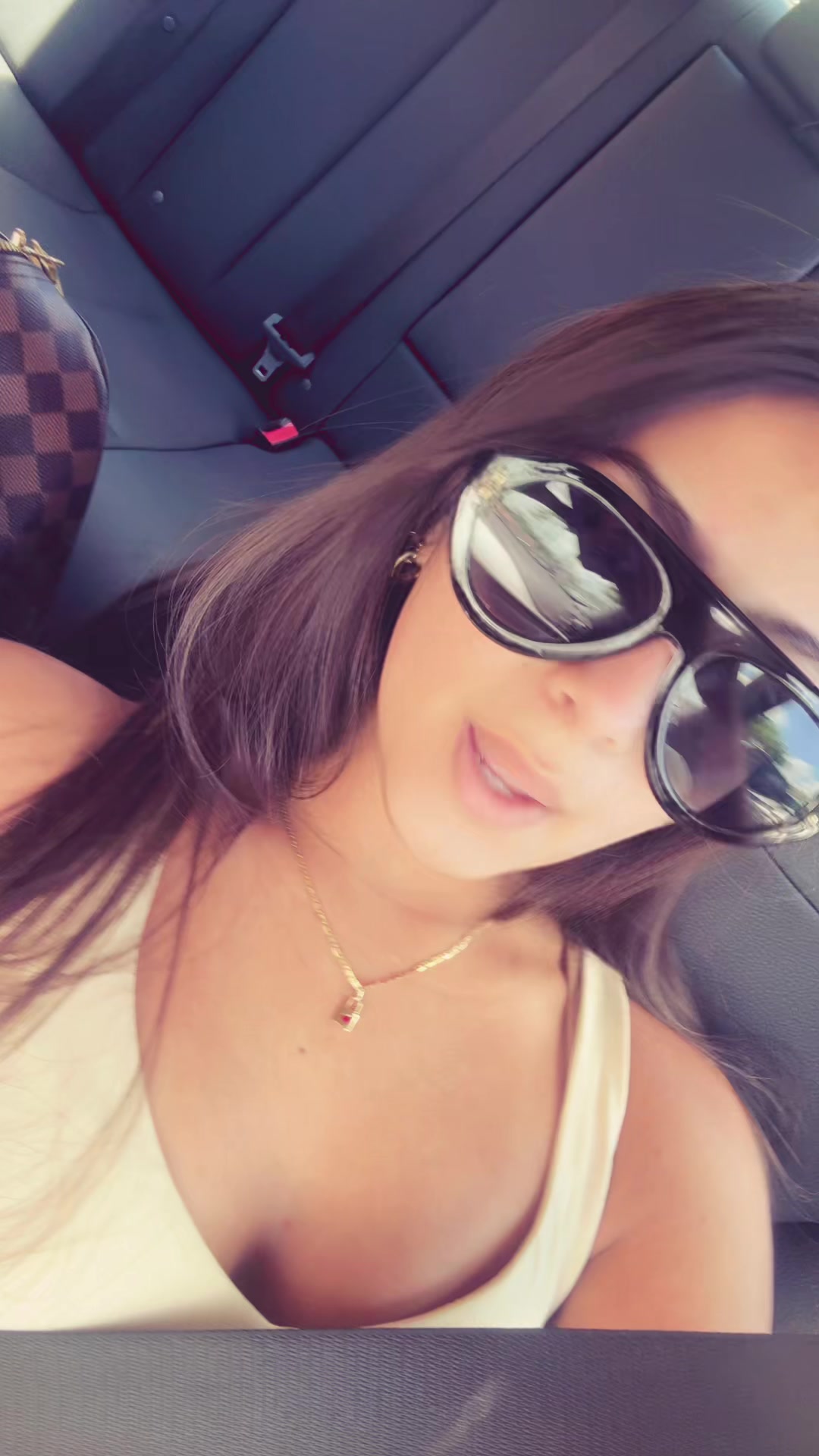 @julisworldd