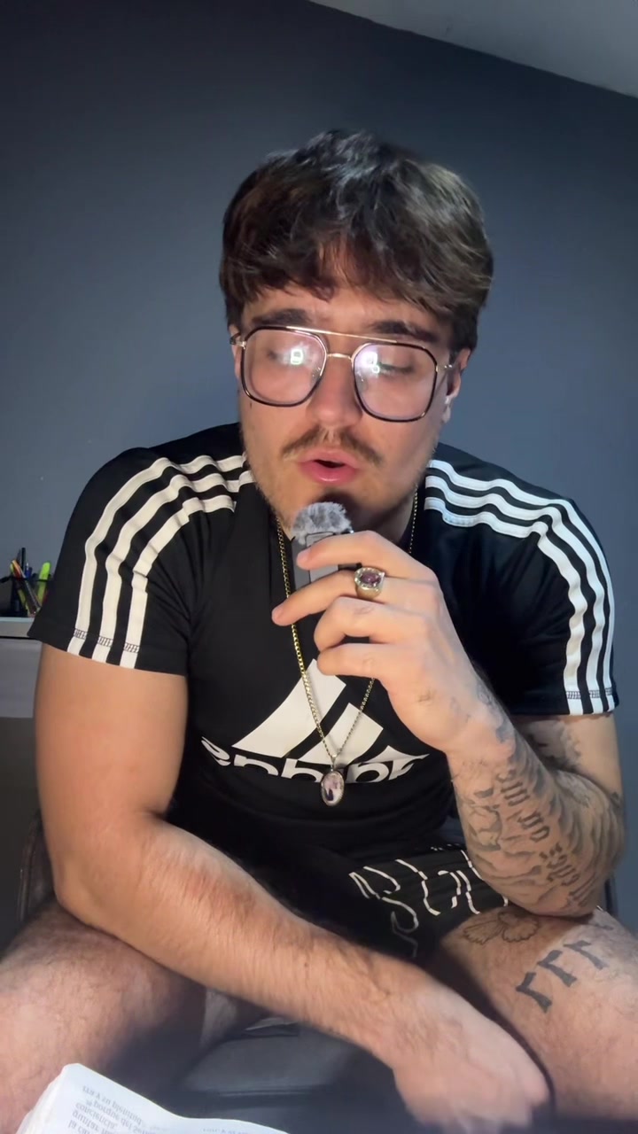 @Esquer