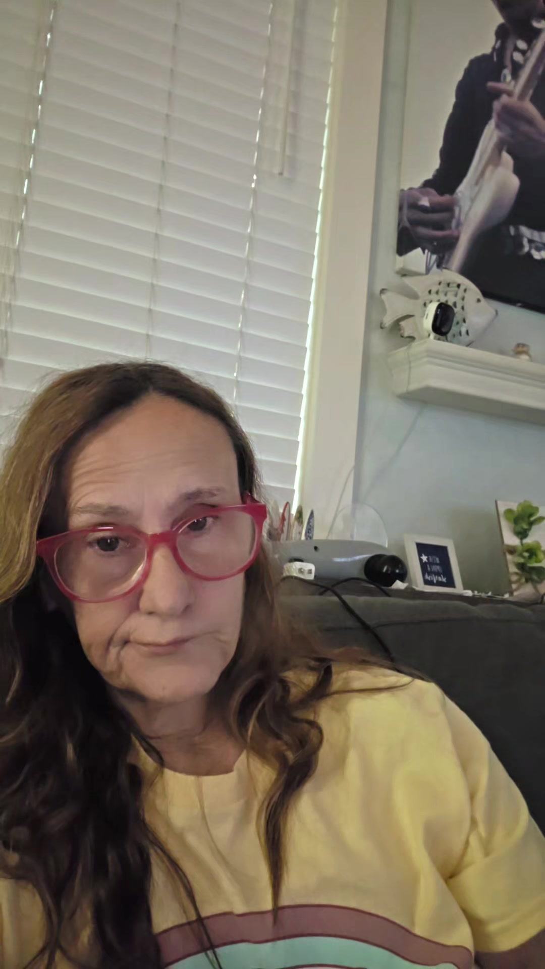 @Patriotgal6.0 (Karen Whitlow)