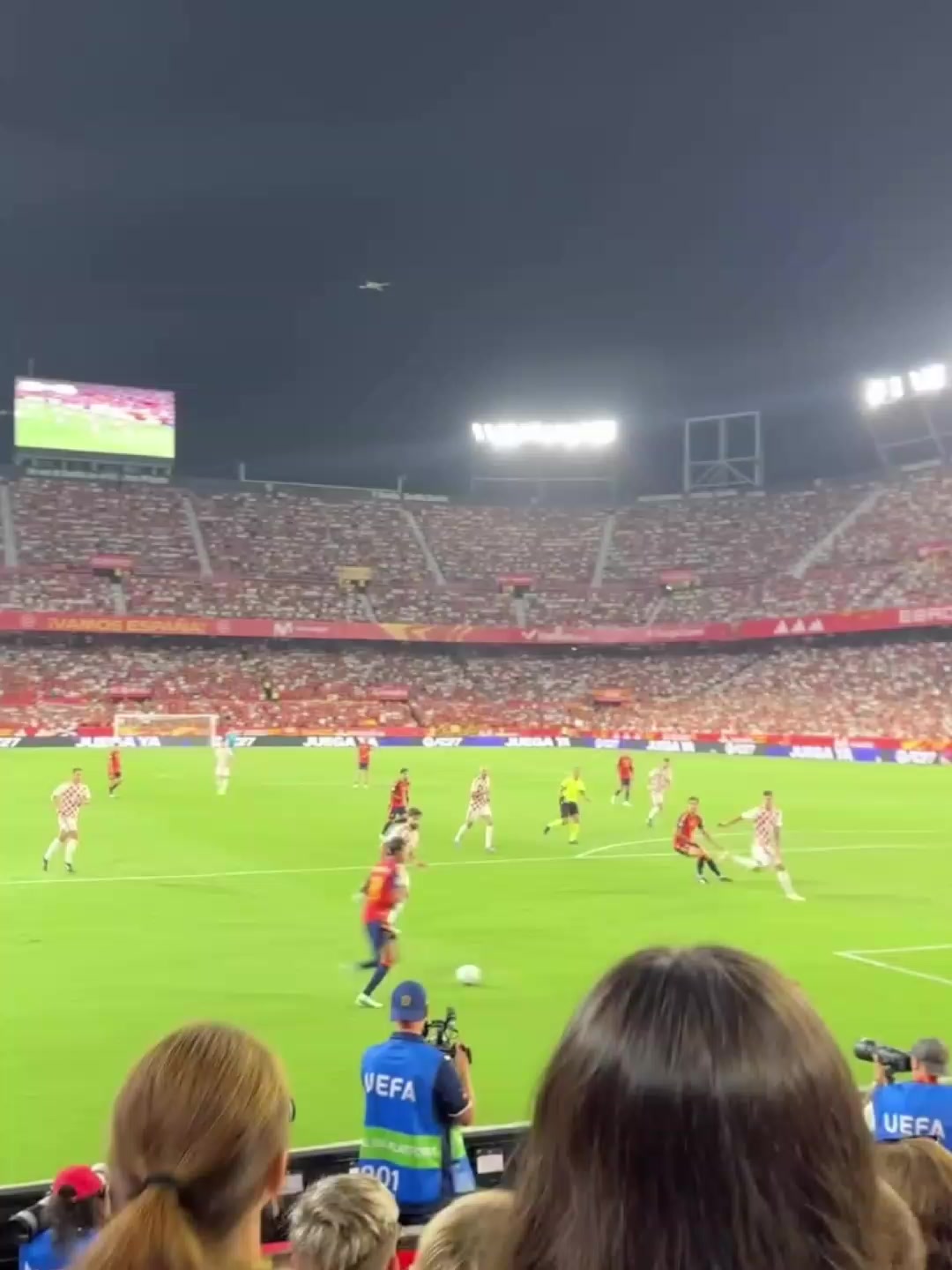@RODRI_&sup1;⁶🦅