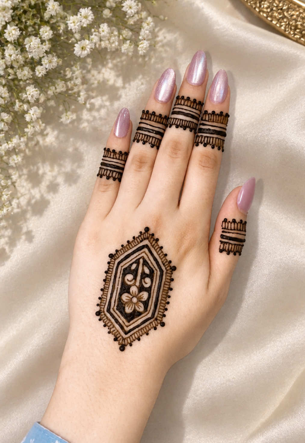 @Henna by Laraib Faisalabad🥀🔥