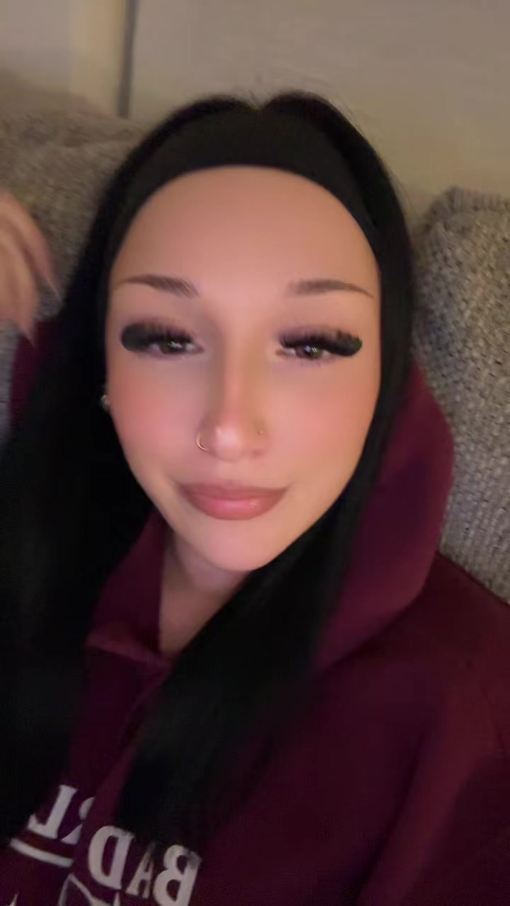 @𝗱 𝗮 𝗻 𝗶 𝗸 𝗮 🖤