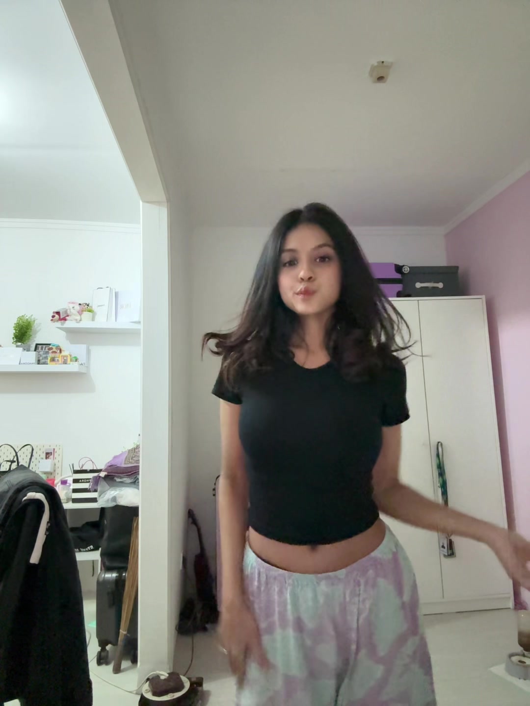 @zzneya