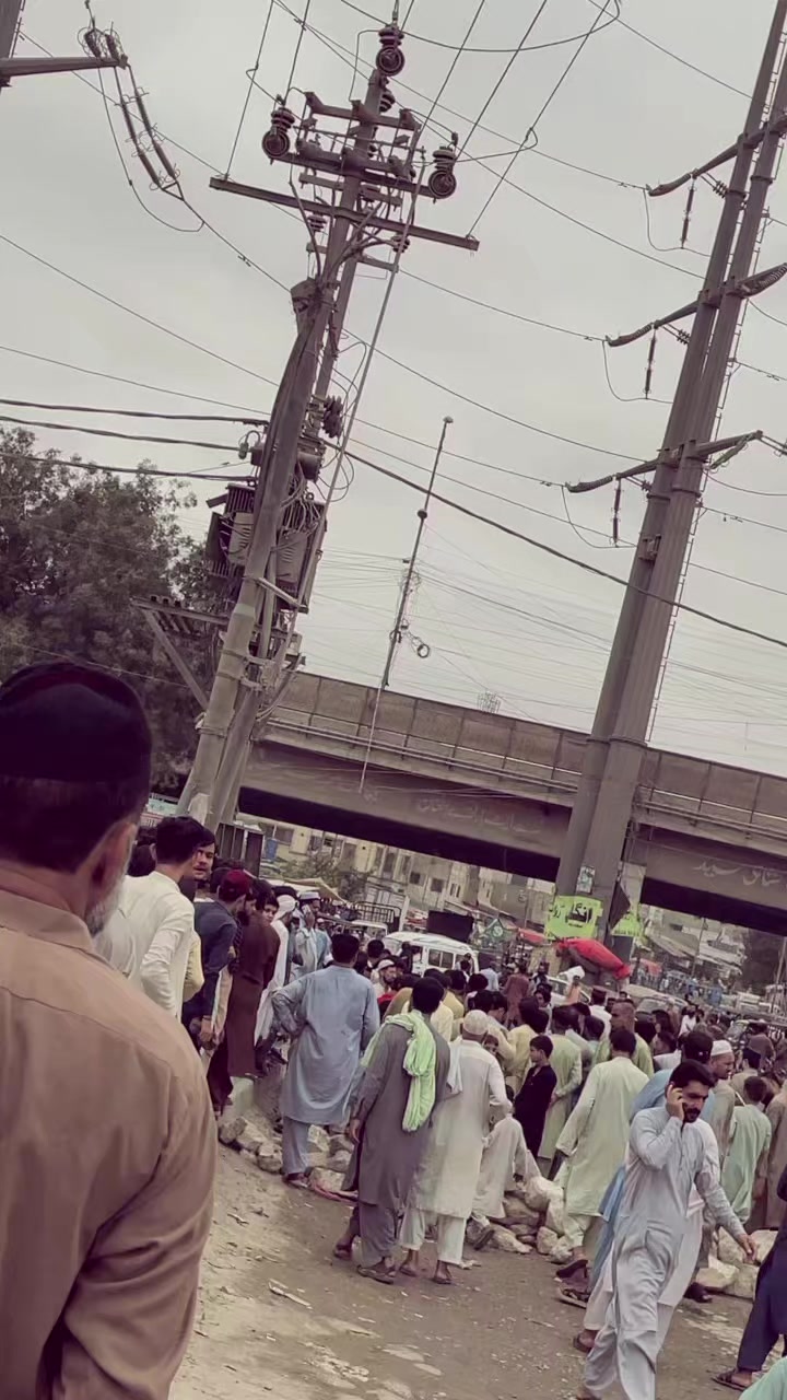 @302.king .pakistan .