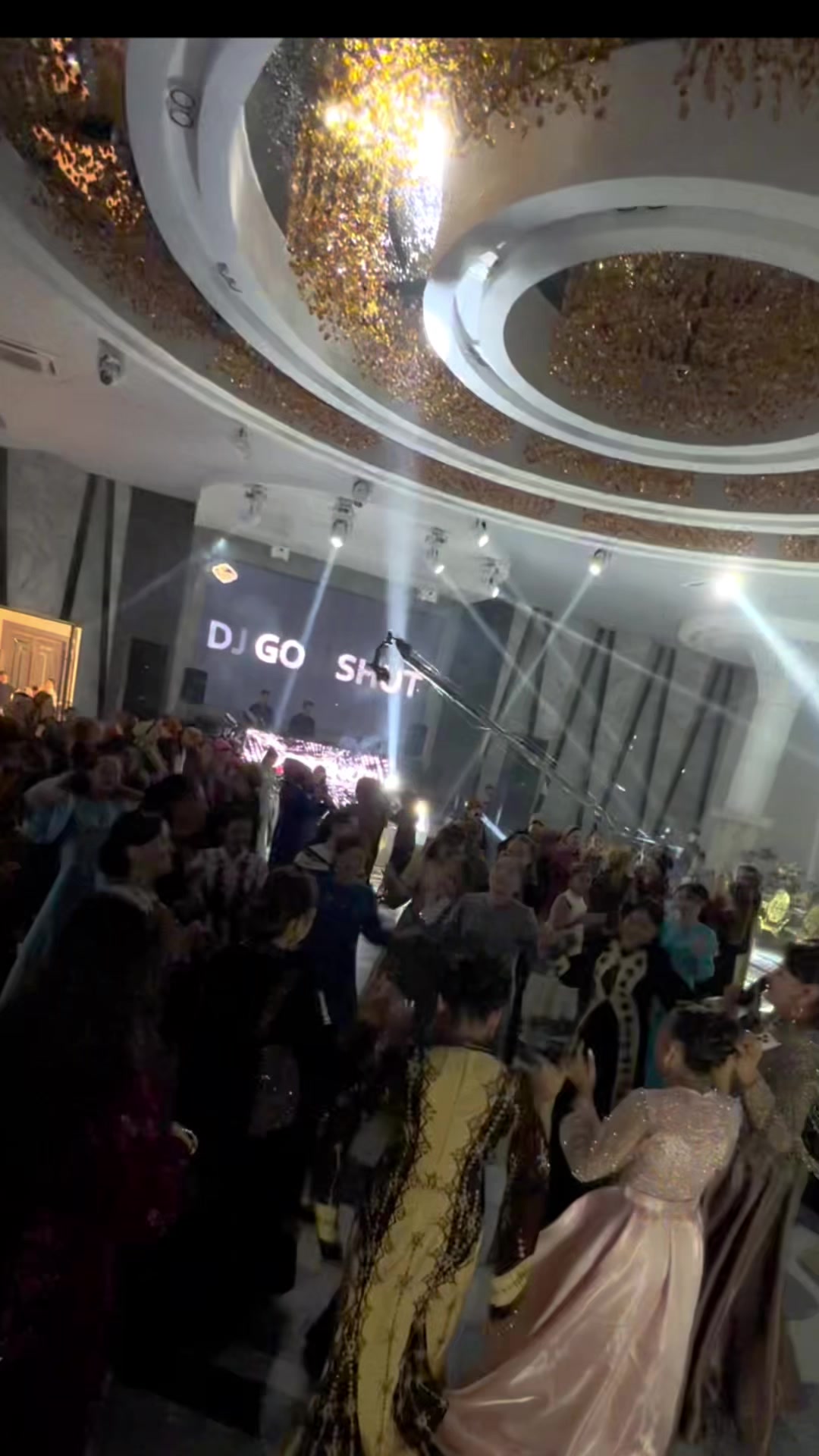 @DJ Gowshut