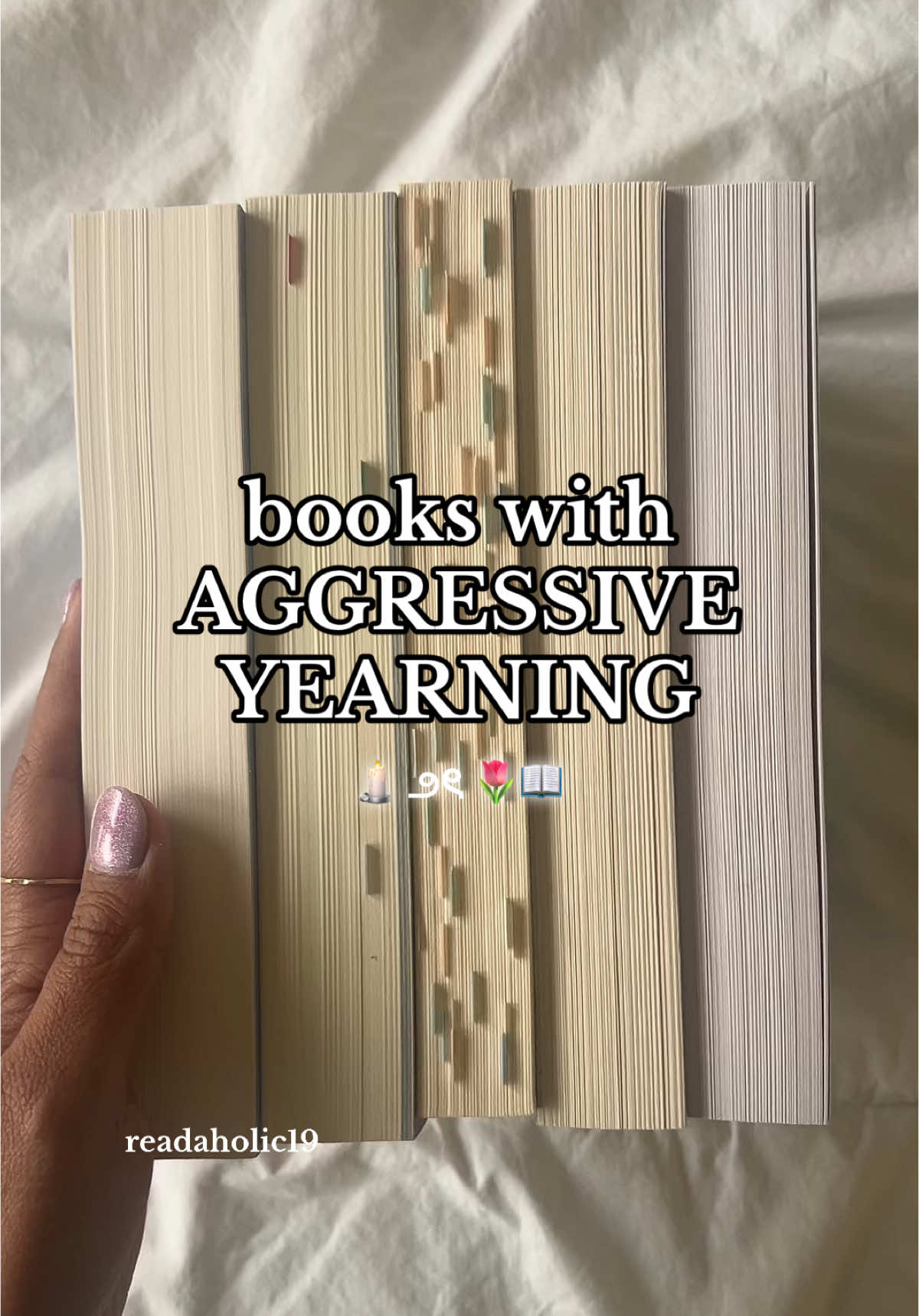 @IG/YT: @readaholic19