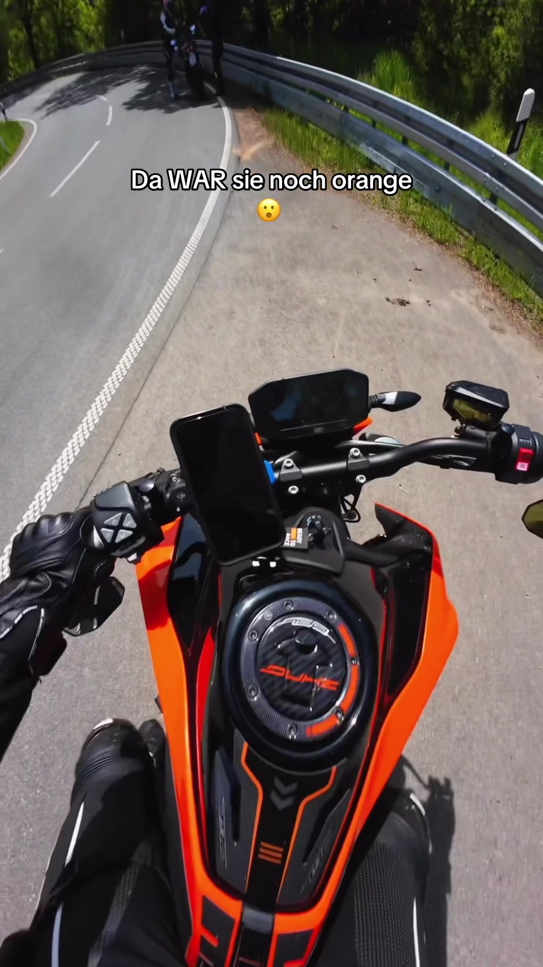 @moto_brownie