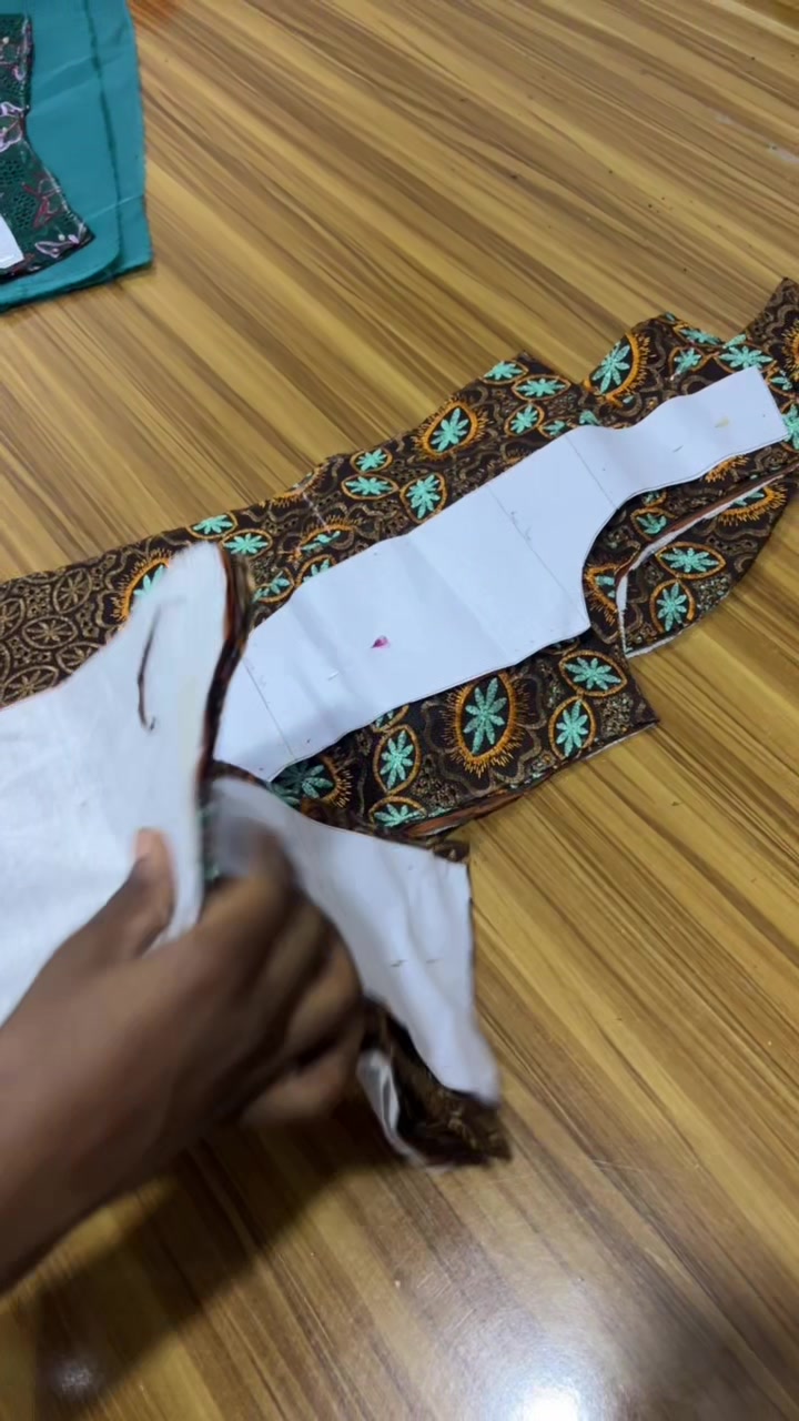 @Ilorin Tailor girl