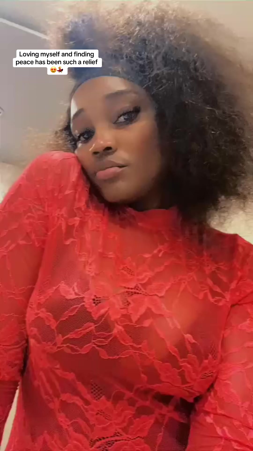 @Colette Minaj🇨🇲🇹🇭🇰🇷