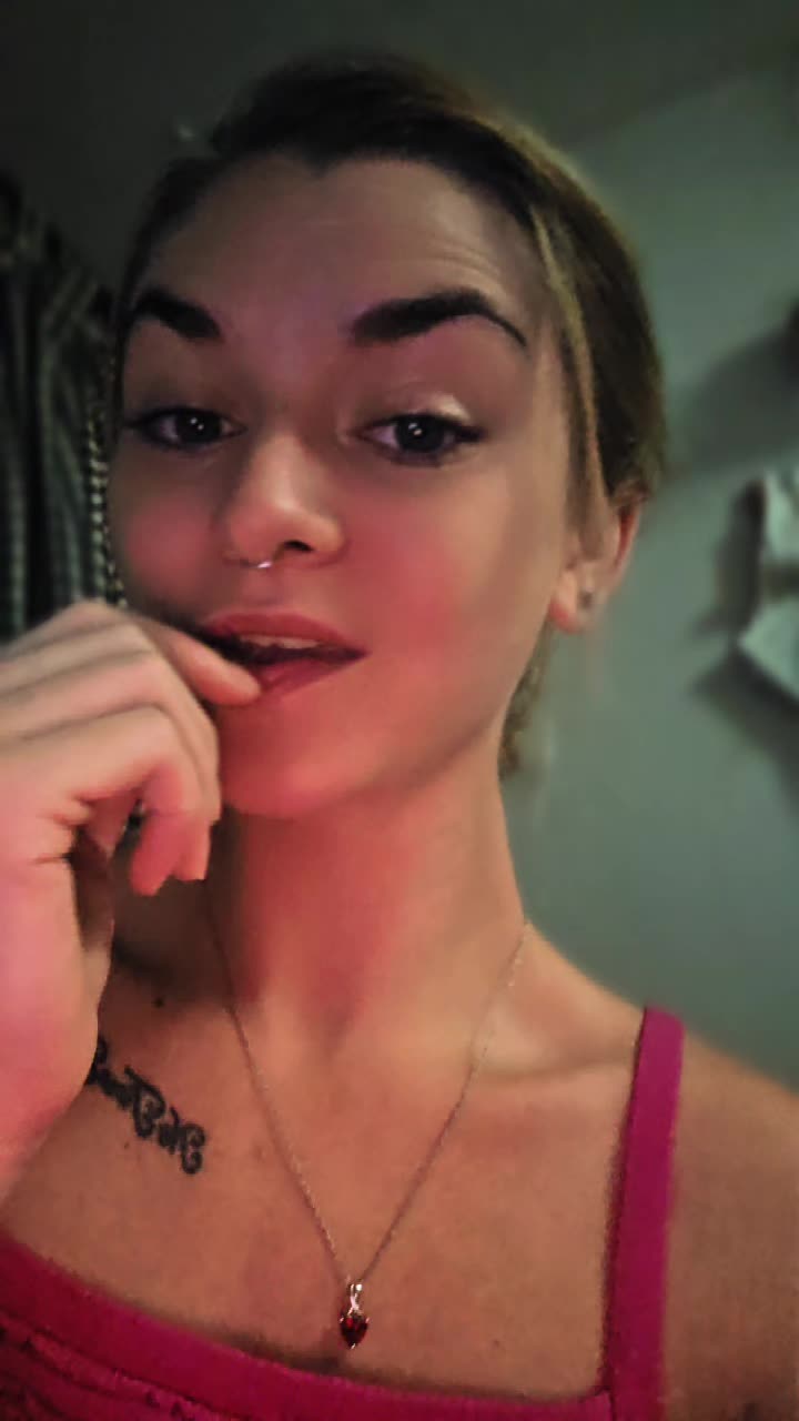 @Katiie_Kiwi 🥝🇨🇦