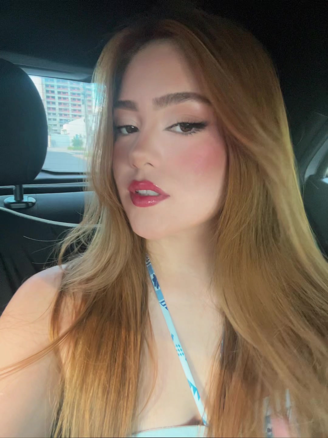 @nicollefernands