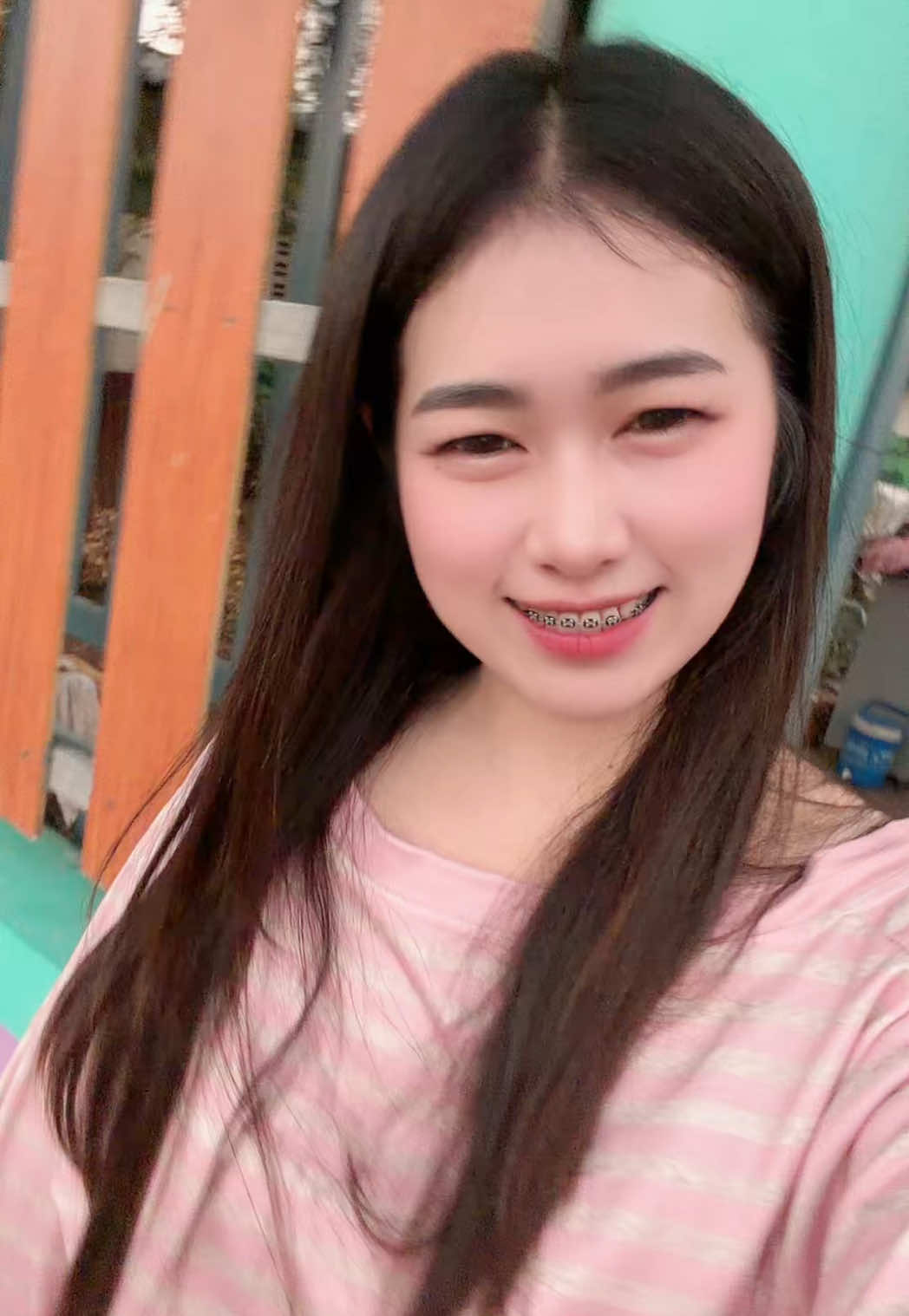 @พลอยใส 🦋