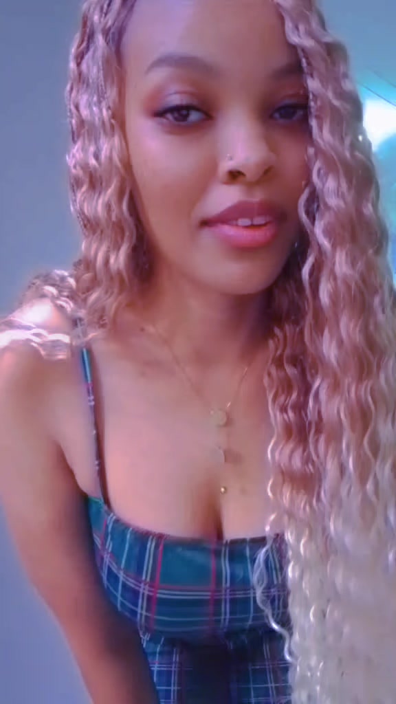 @Jenny_ Diaries 🦋🪄