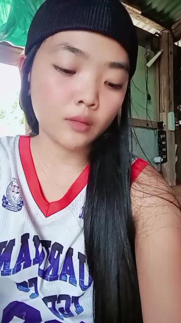 @Simple girl😉