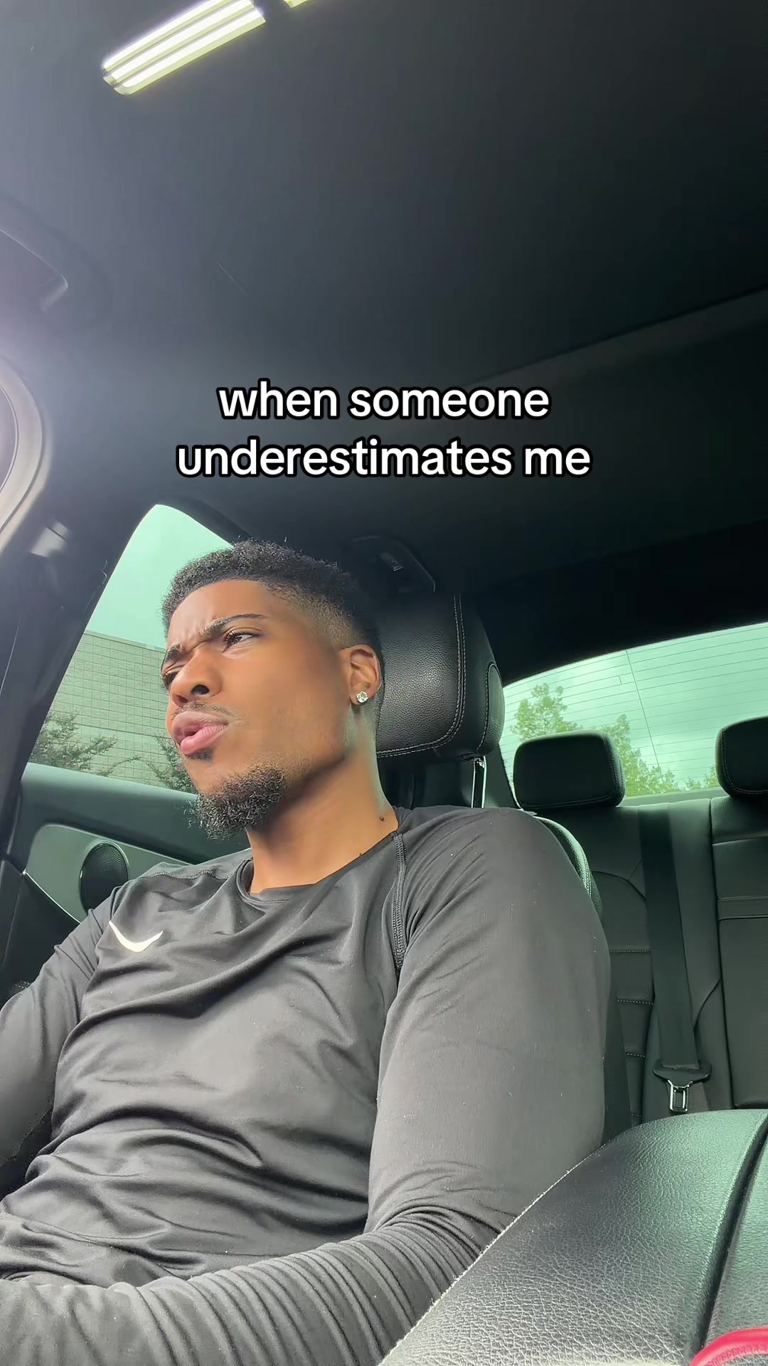 @TRAYMFNBILLS