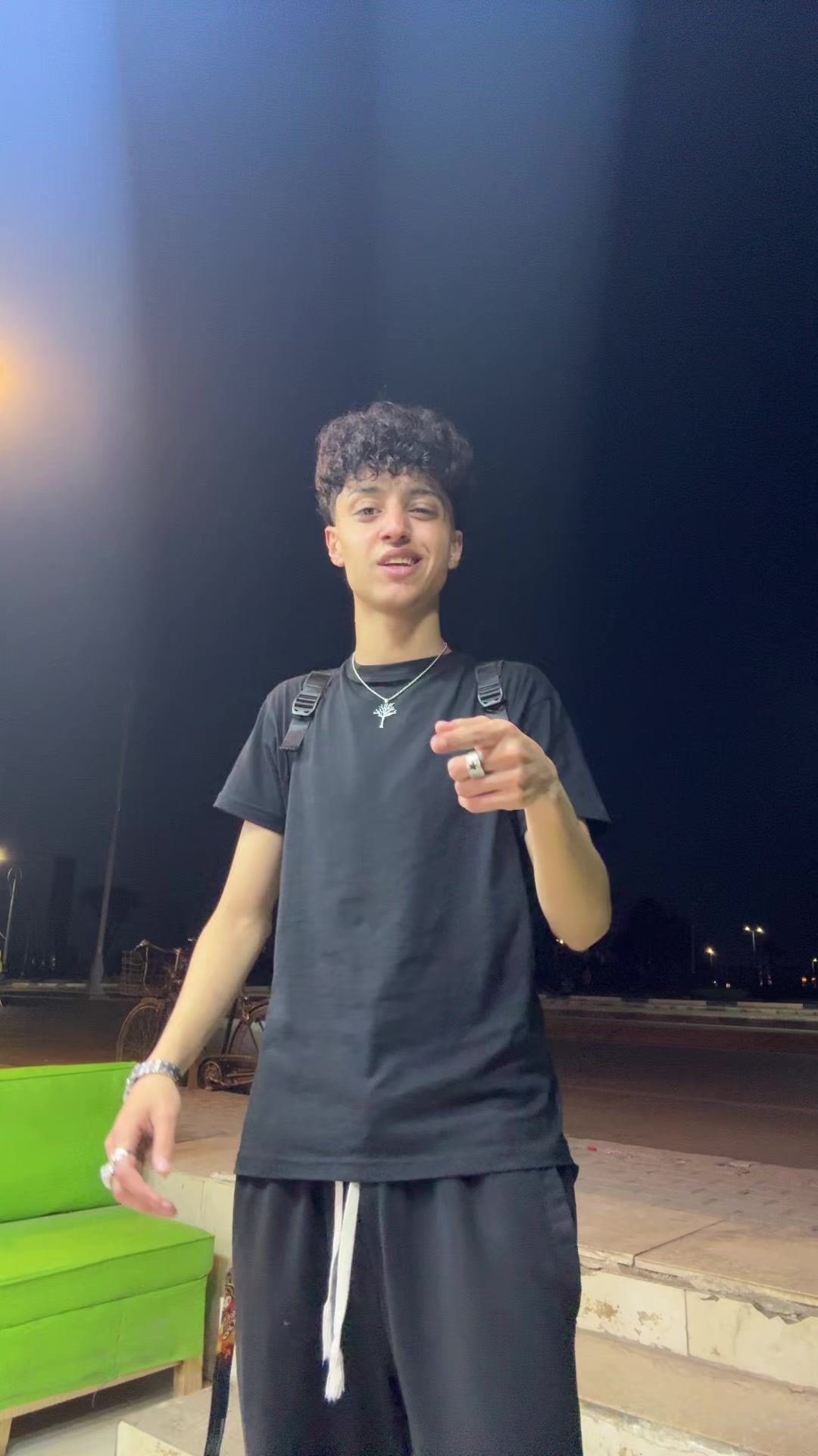@𝟗𝟗