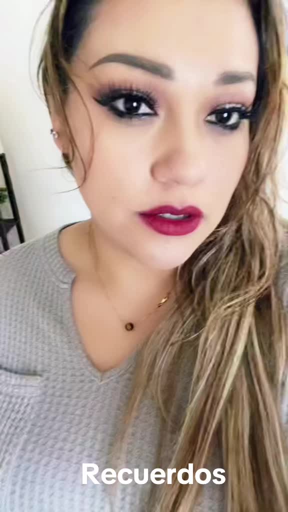 @Kimzury