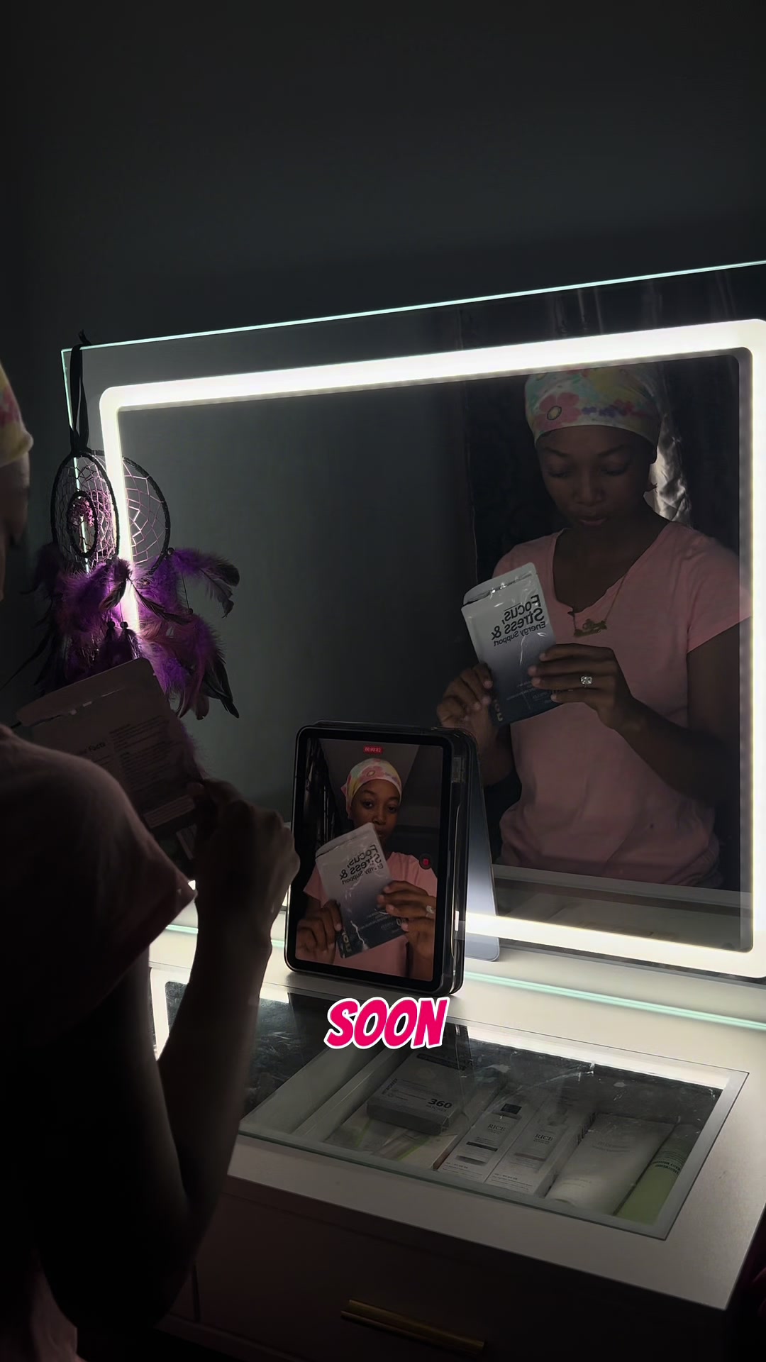 @𝐓𝐡𝐞𝐑𝐞𝐚𝐥𝐑𝐢𝐚𝐚💜