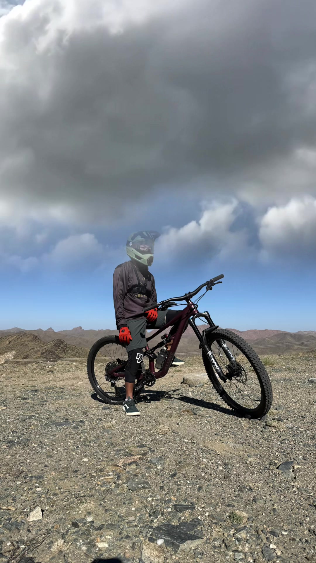 @rideOnJay