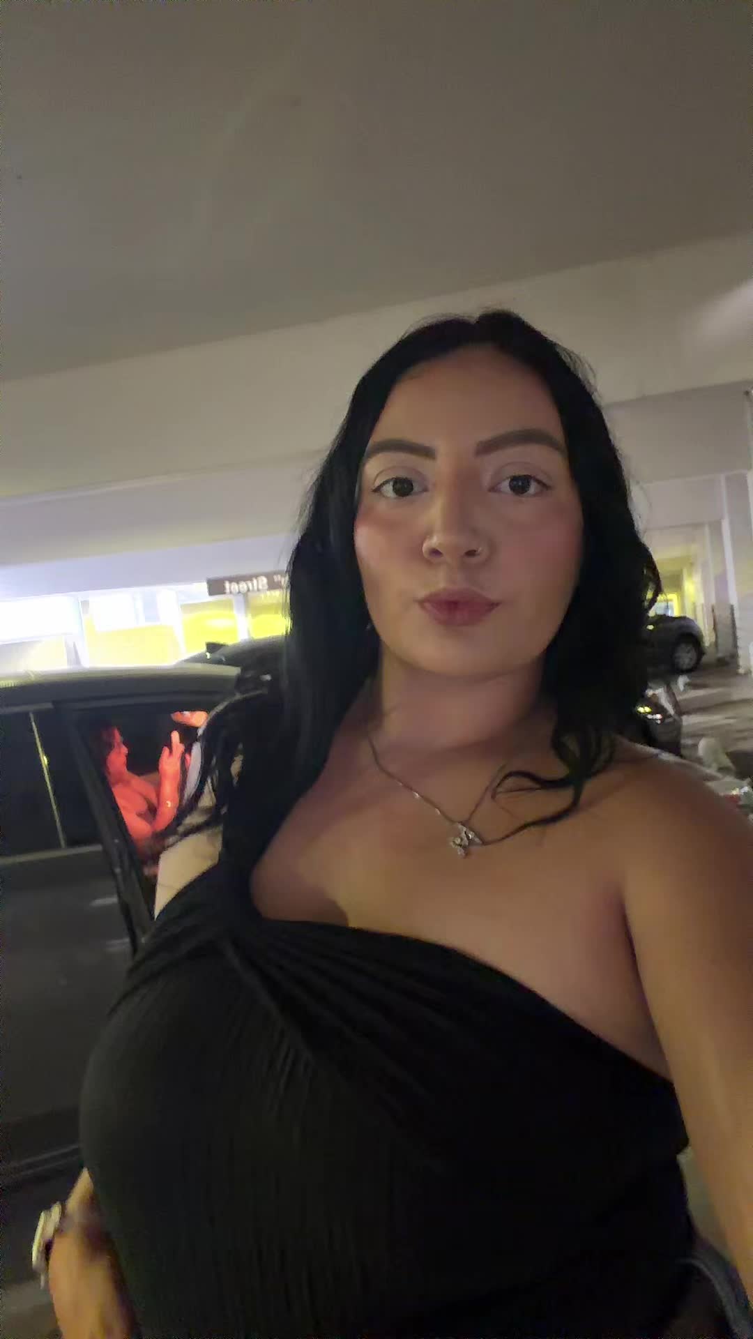 @mirayamoraless