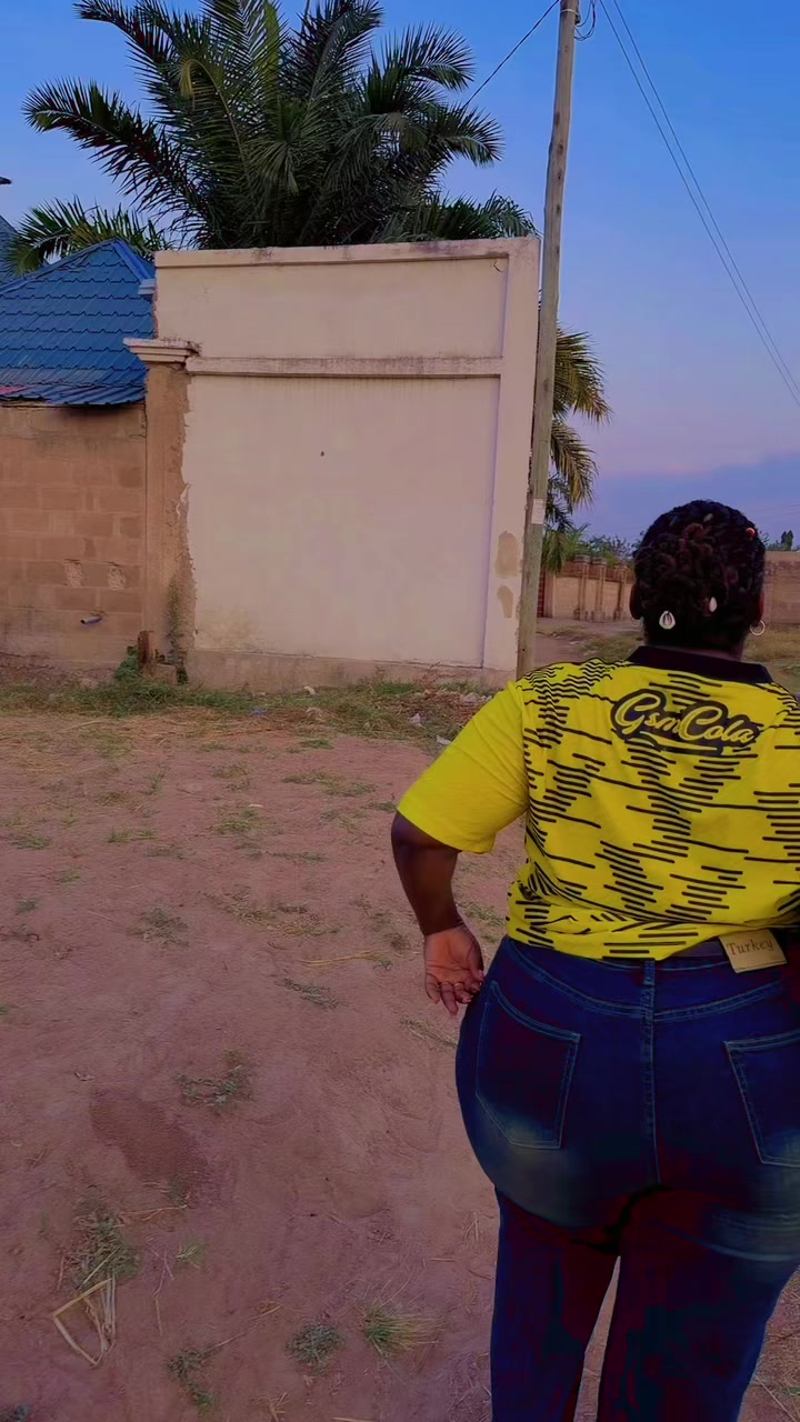 @DEE🇹🇿🦋🐆